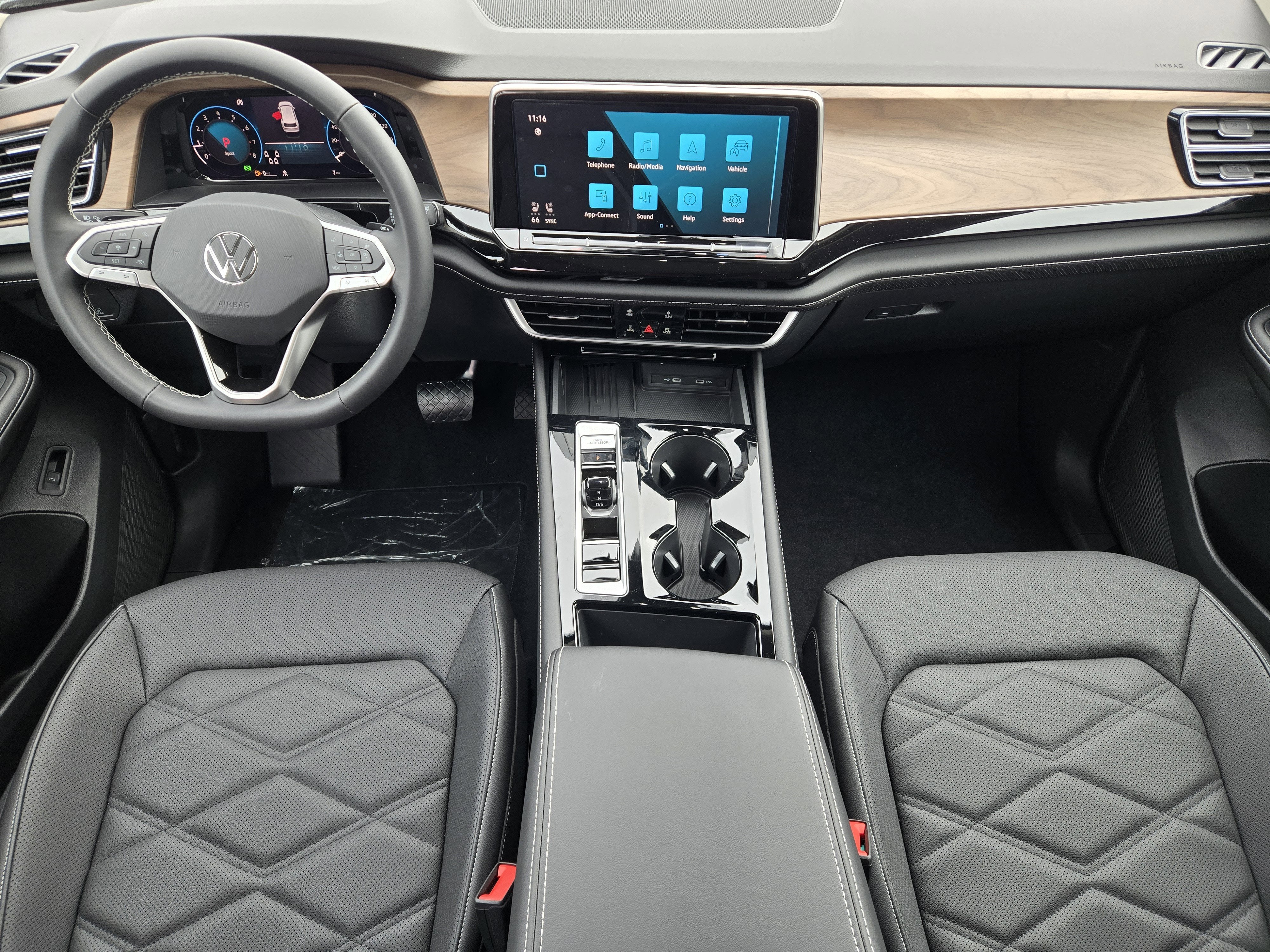 2026 Volkswagen Atlas 2.0T SE w/Technology