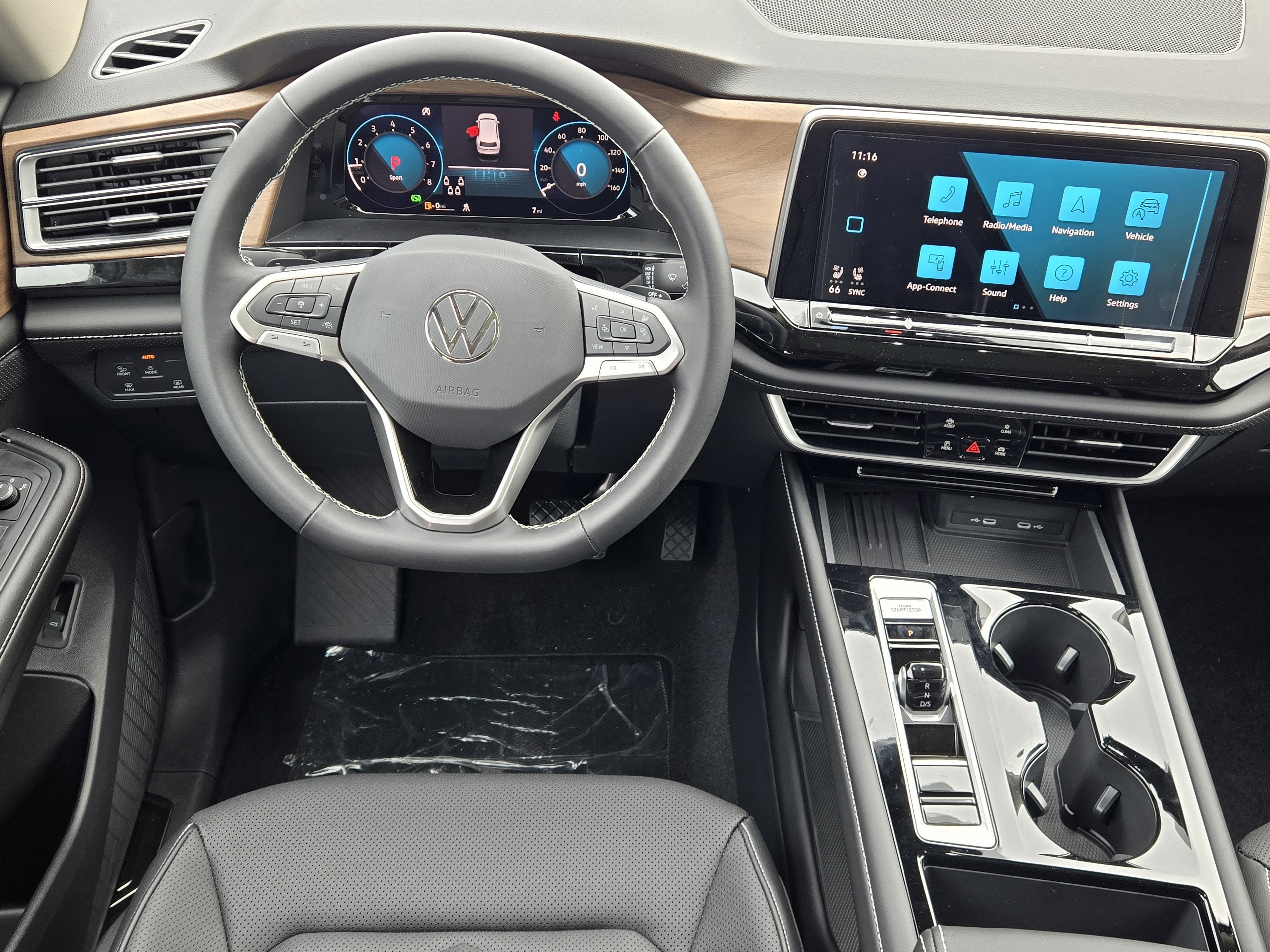 2026 Volkswagen Atlas 2.0T SE w/Technology