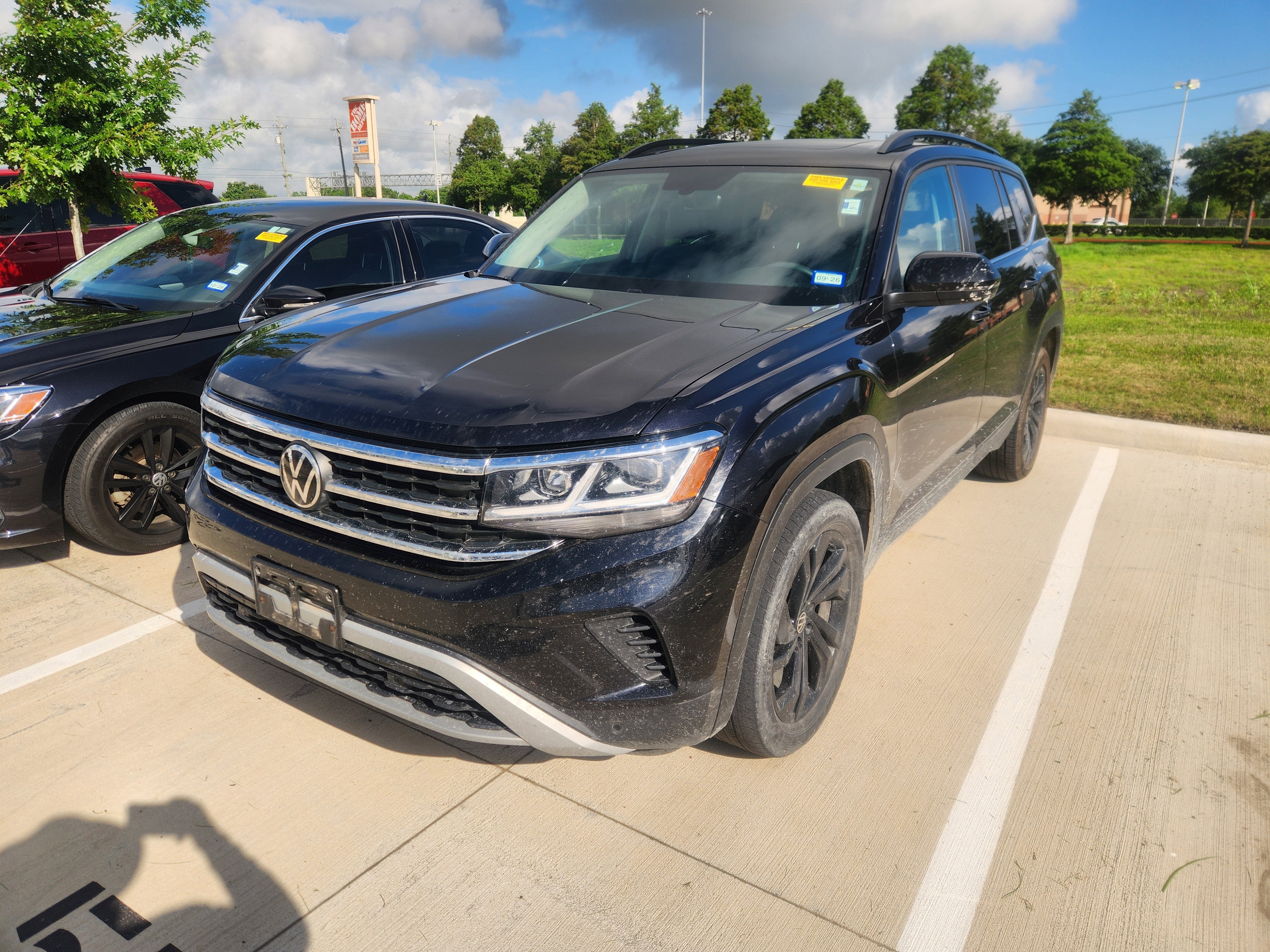 2023 Volkswagen Atlas 3.6L V6 SE w/Technology