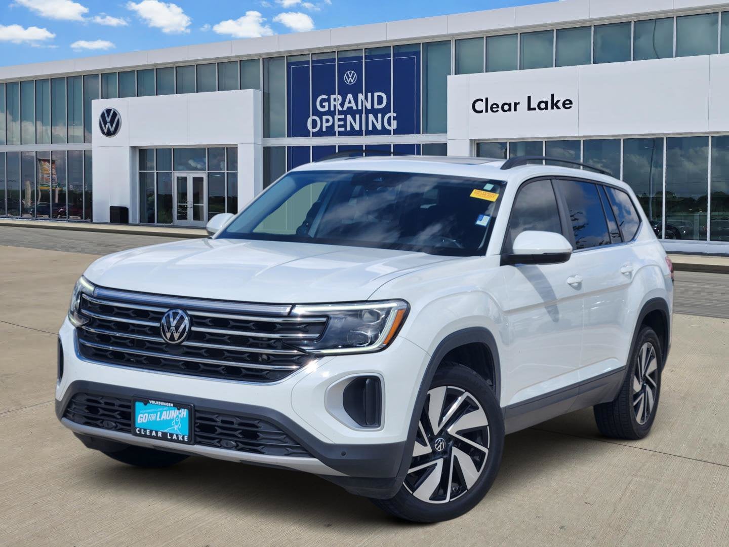 2024 Volkswagen Atlas 2.0T SE w/Technology
