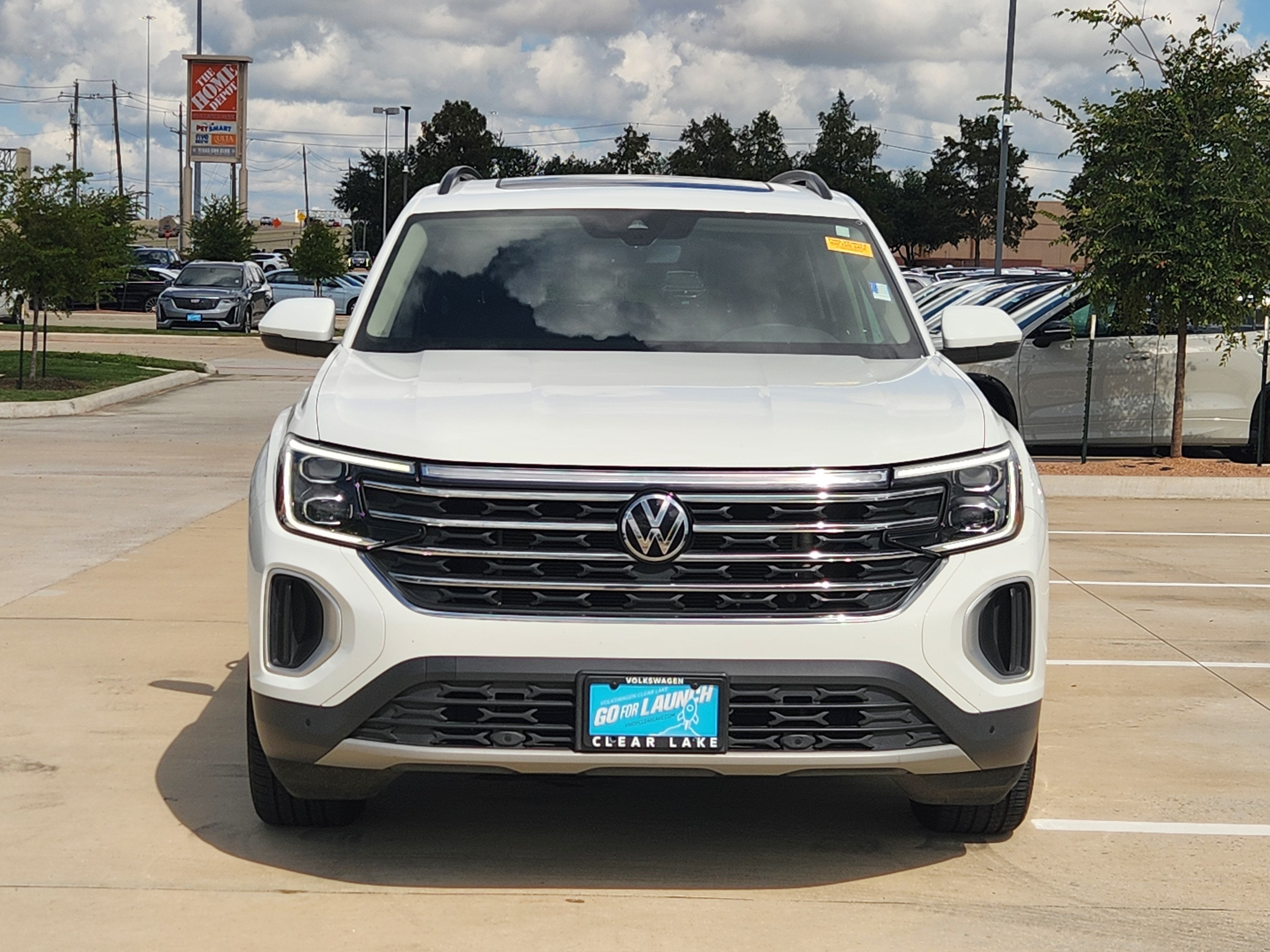 2024 Volkswagen Atlas 2.0T SE w/Technology