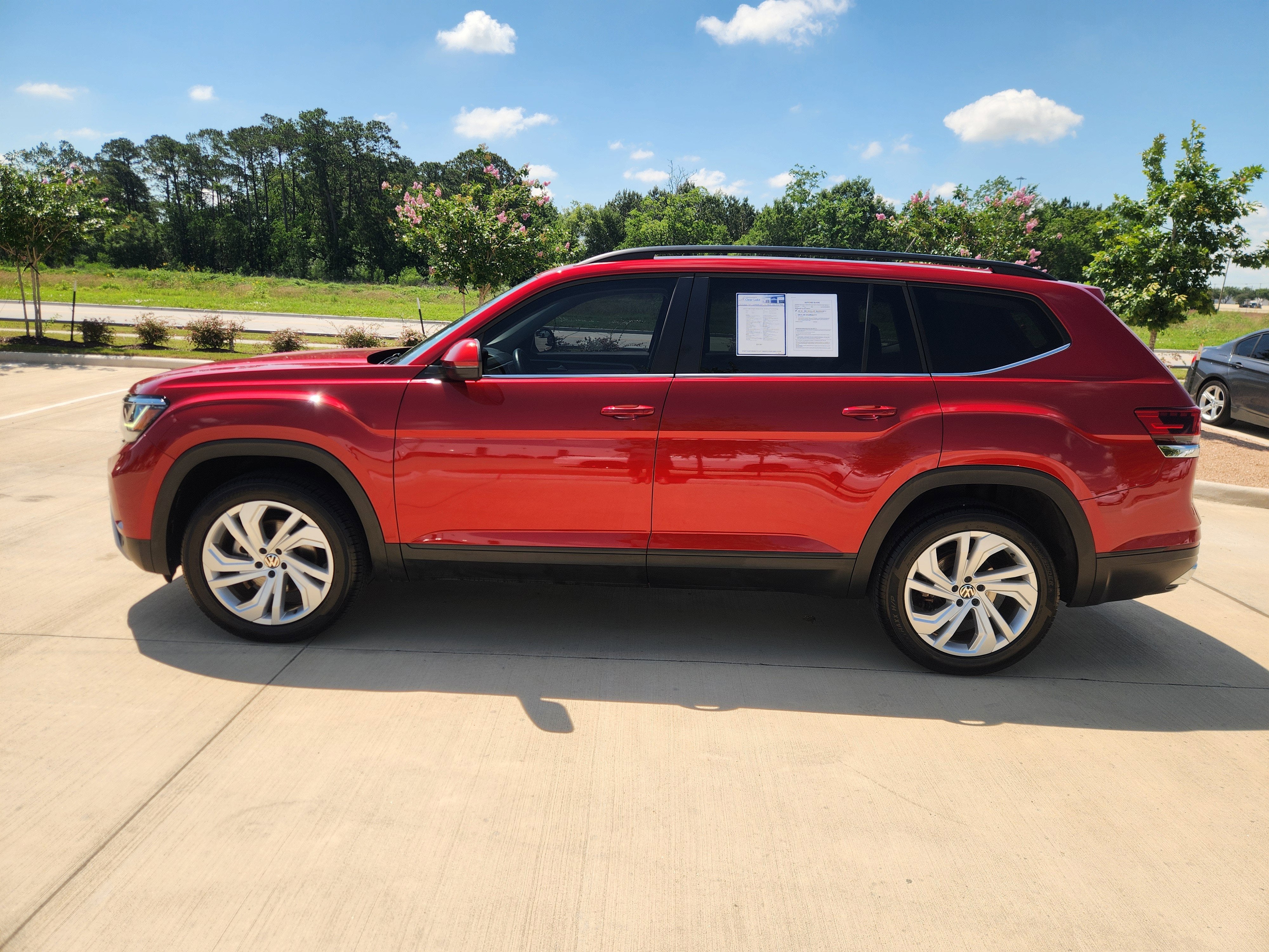 2023 Volkswagen Atlas 3.6L V6 SE w/Technology