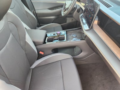 2027 Volkswagen Atlas SE w/Technology