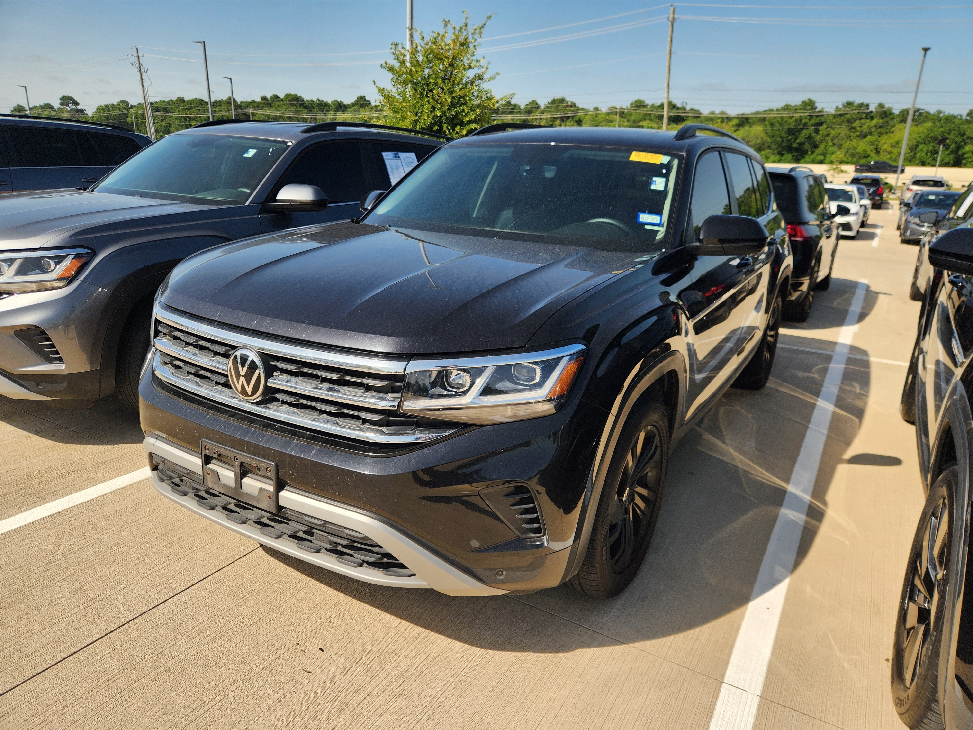 2023 Volkswagen Atlas 3.6L V6 SE w/Technology