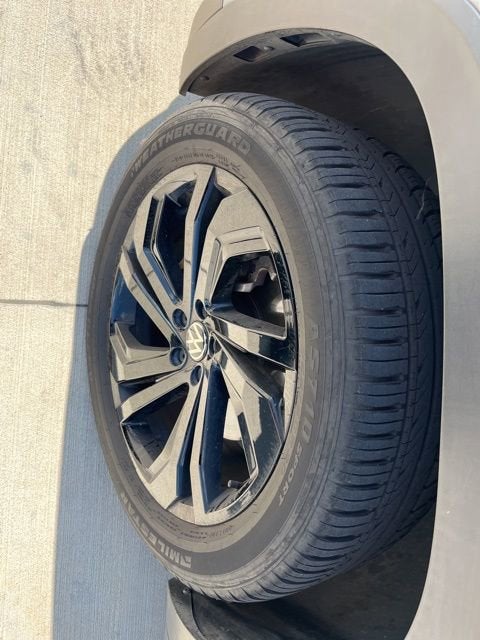 2022 Volkswagen Atlas 3.6L V6 SE w/Technology