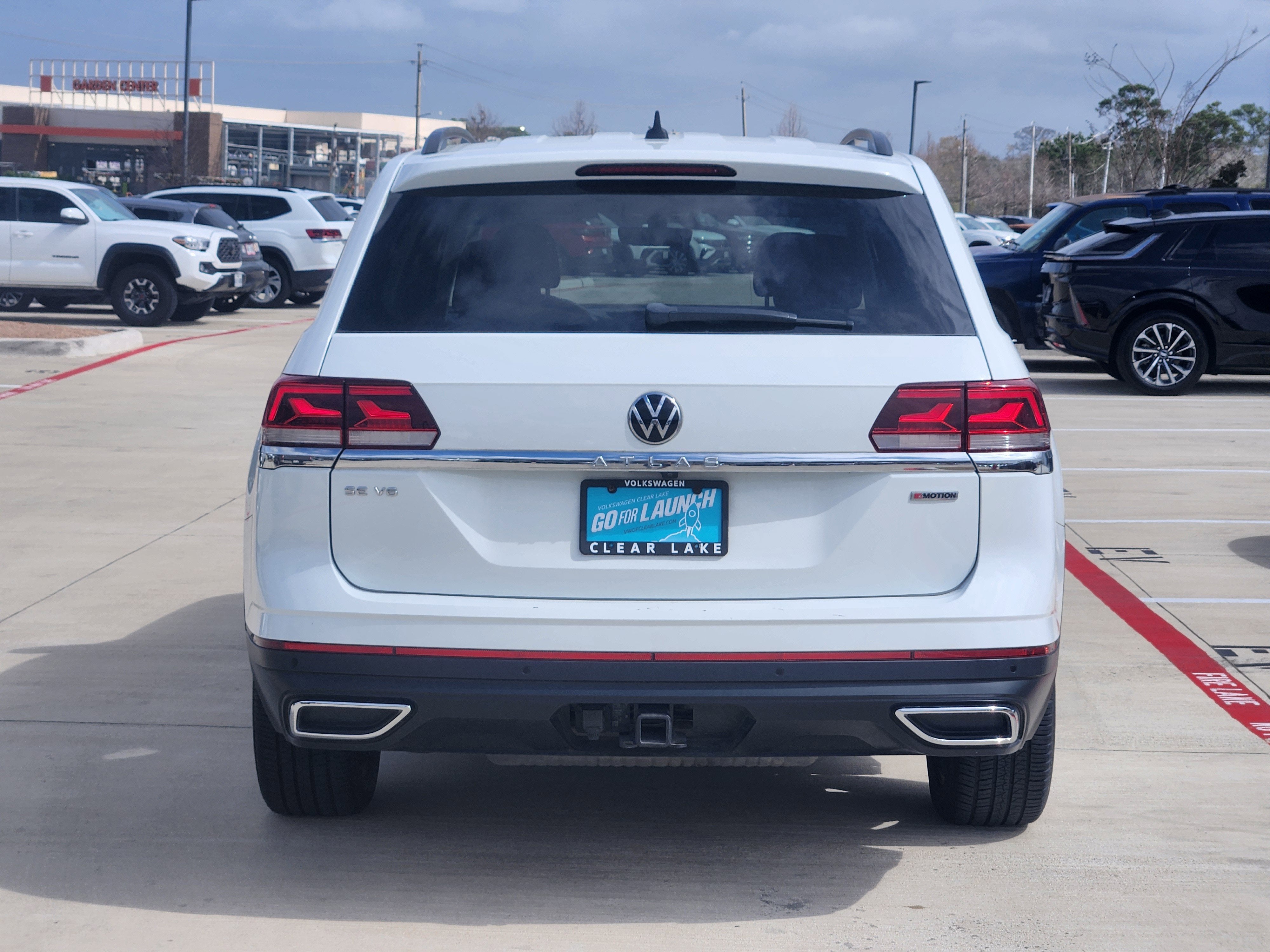 2022 Volkswagen Atlas 3.6L V6 SE w/Technology