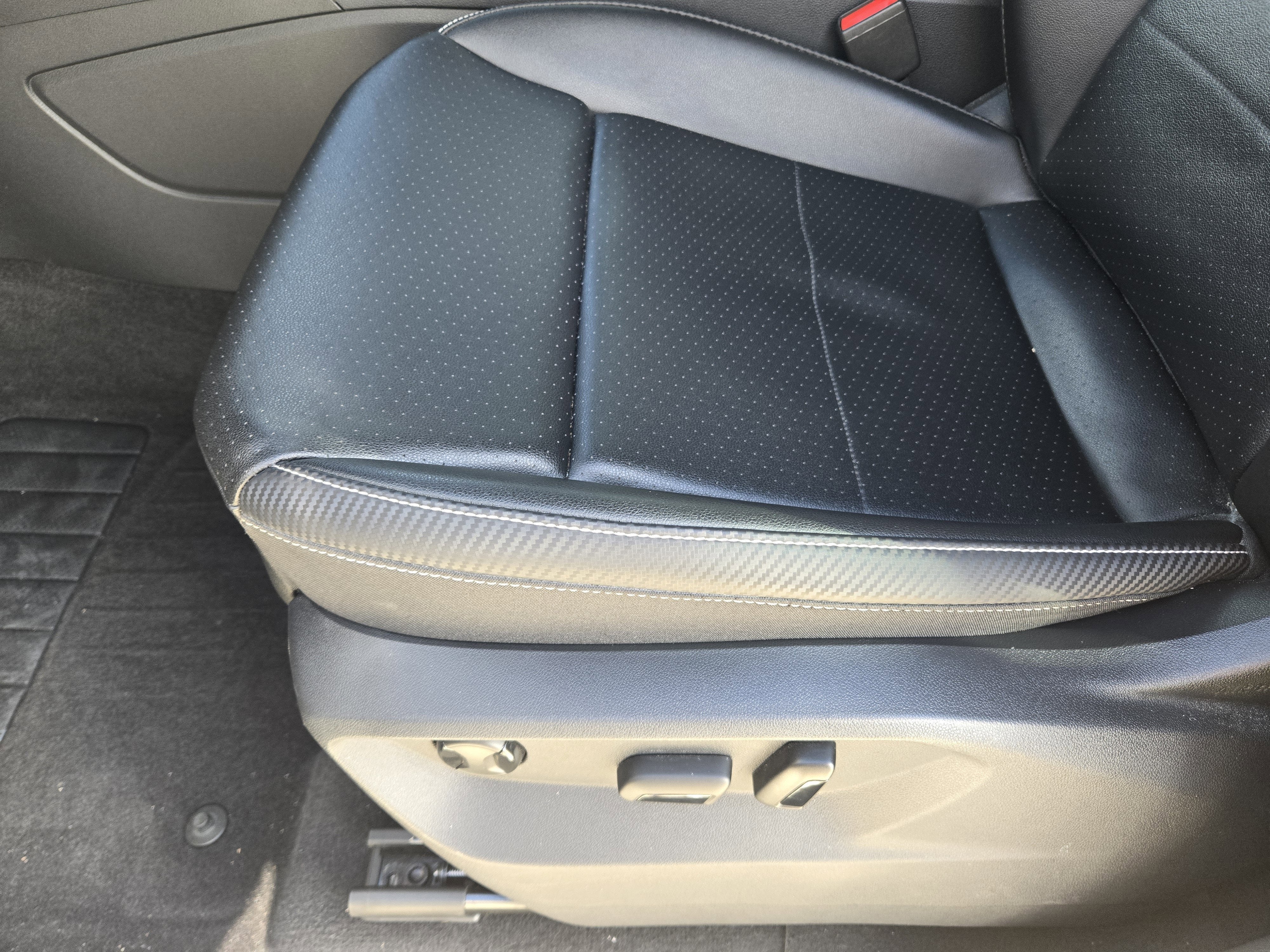 2022 Volkswagen Atlas Cross Sport 2.0T SE