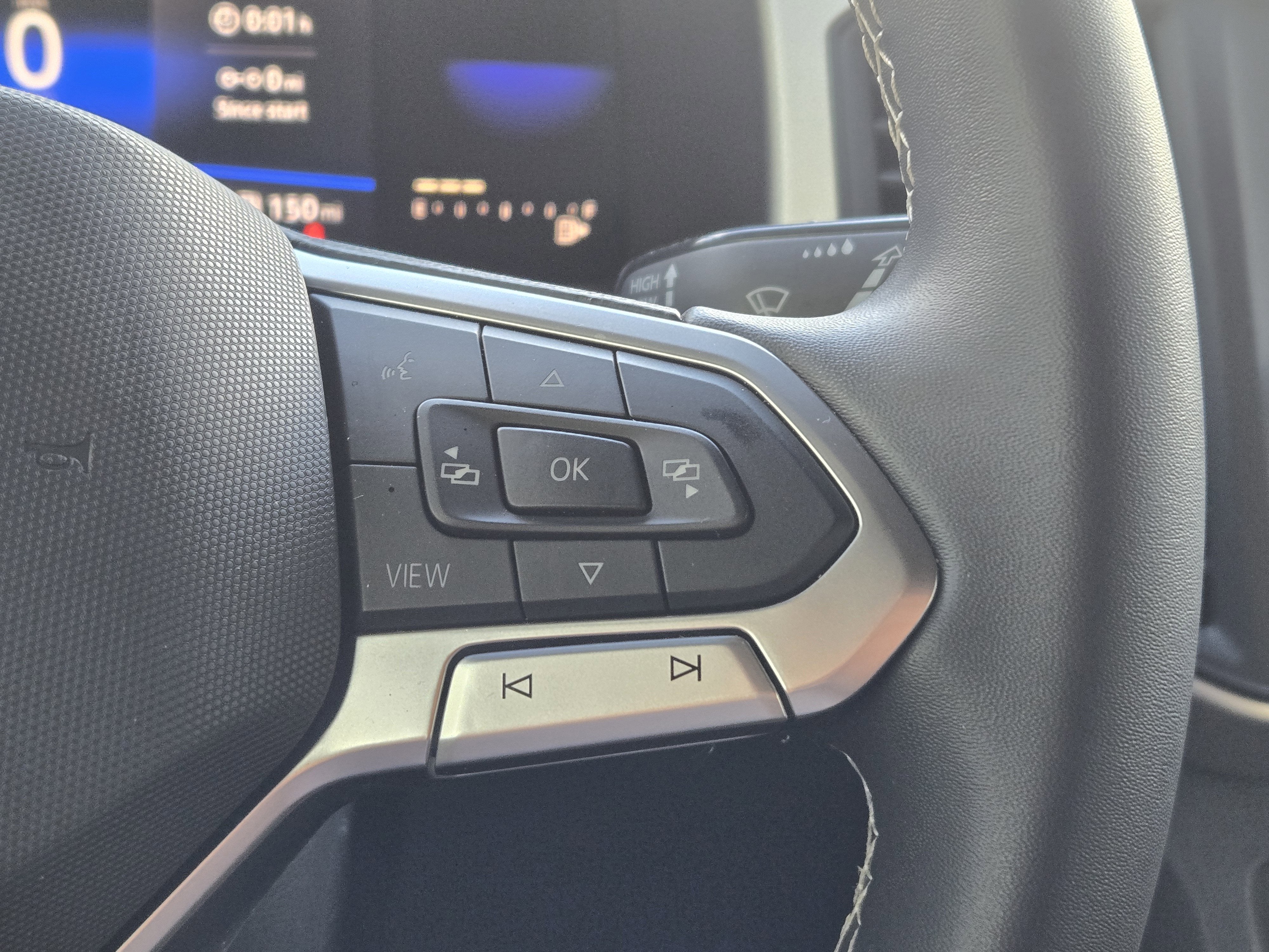 2022 Volkswagen Atlas Cross Sport 2.0T SE