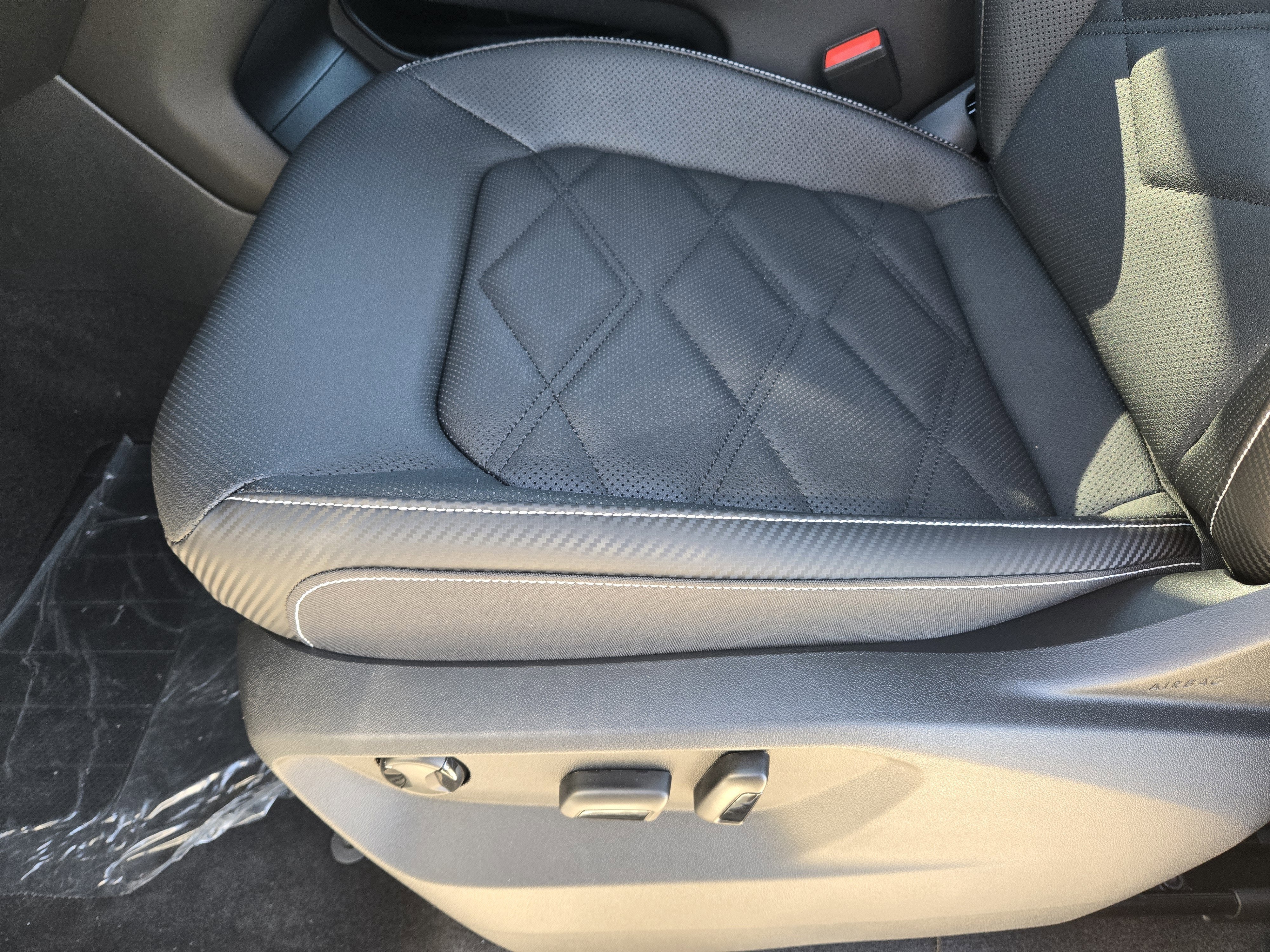 2026 Volkswagen Atlas Cross Sport 2.0T SE