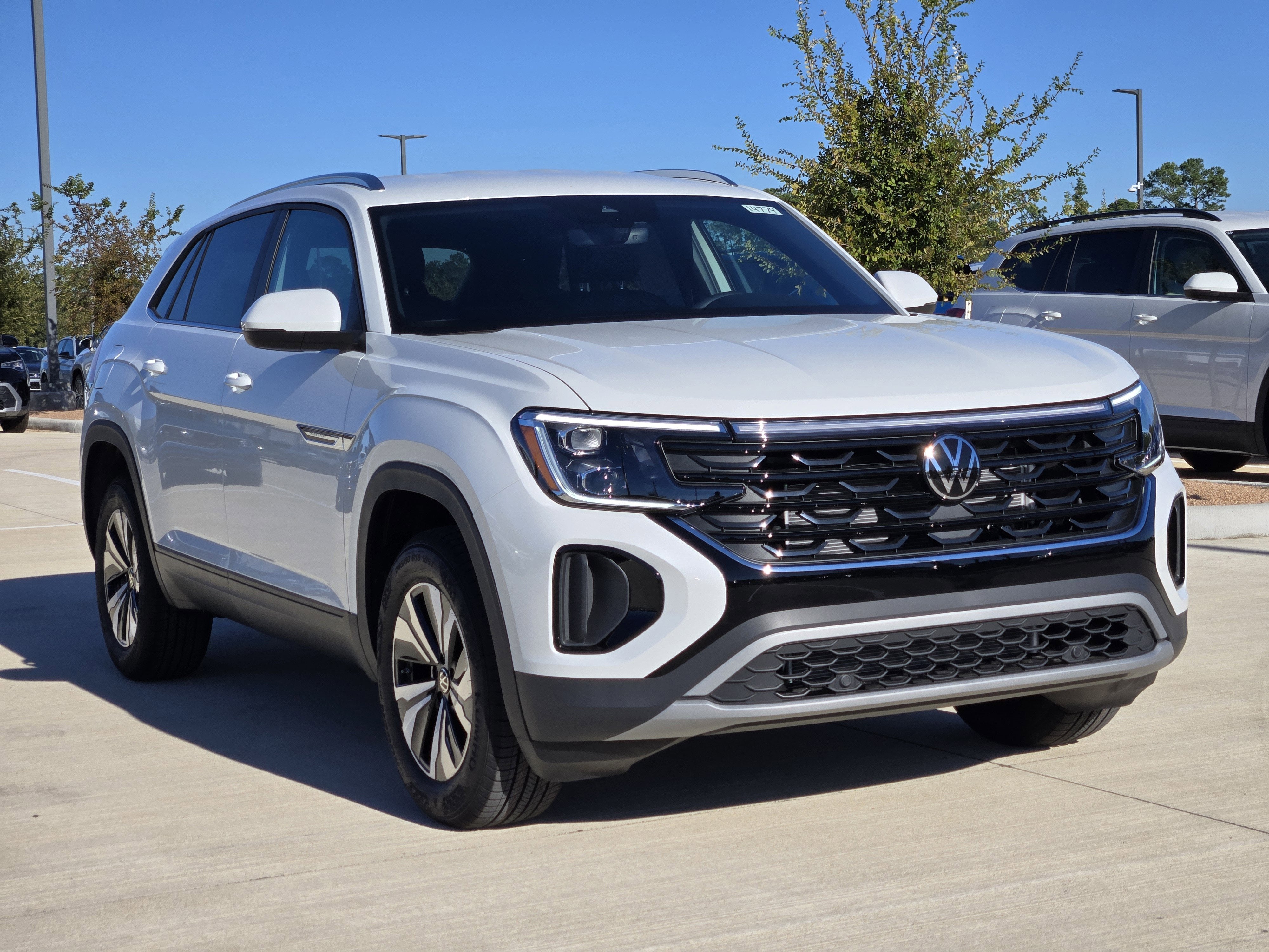 2026 Volkswagen Atlas Cross Sport 2.0T SE