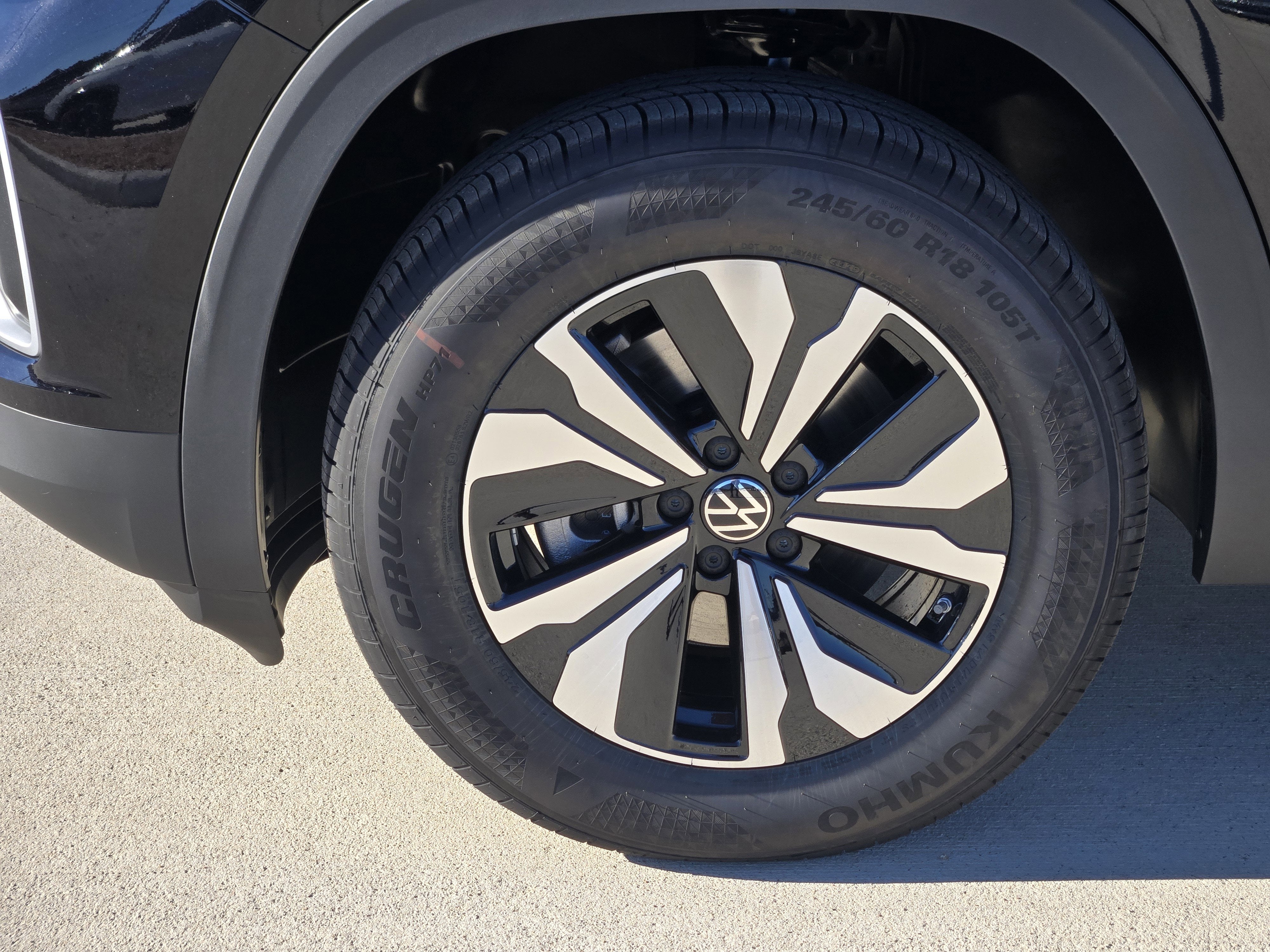 2026 Volkswagen Atlas 2.0T SE