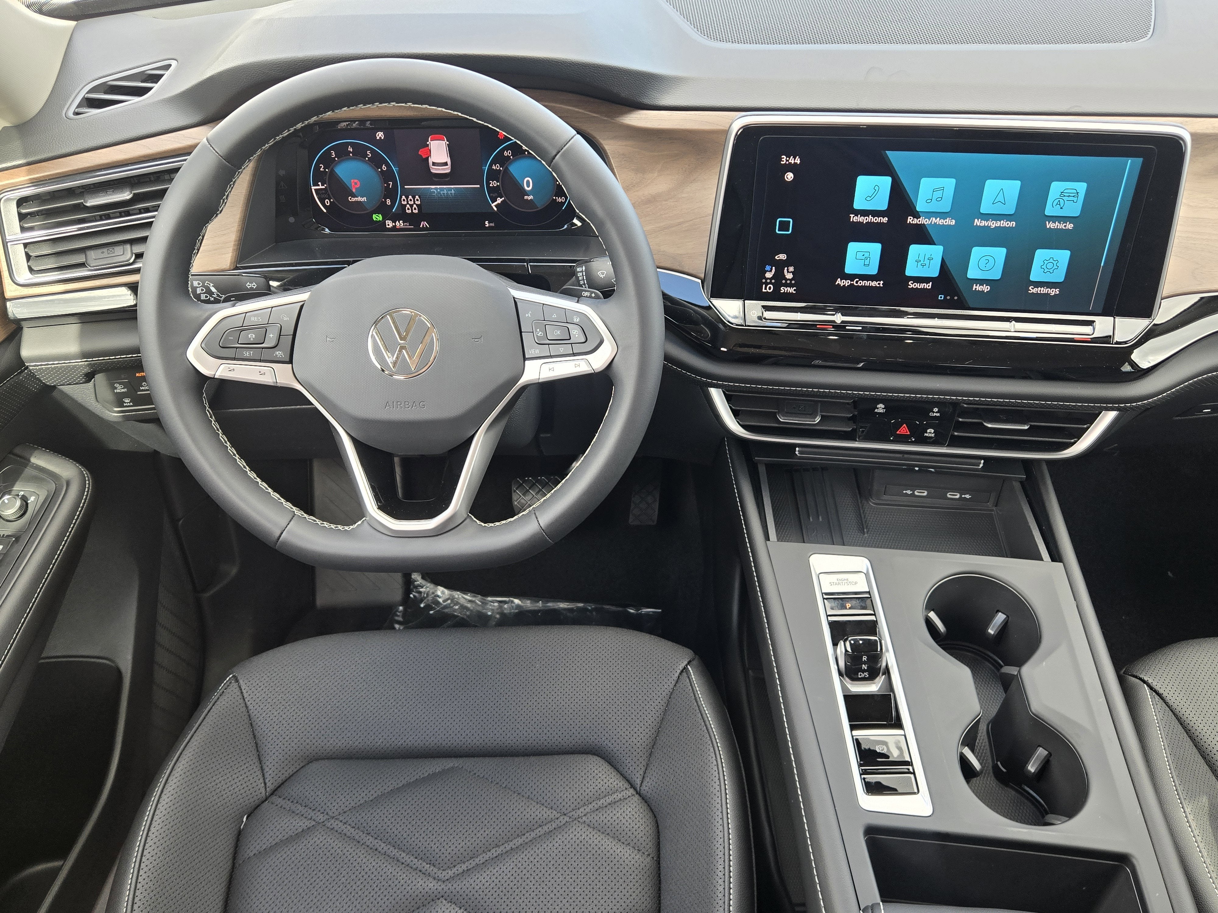 2026 Volkswagen Atlas 2.0T SE