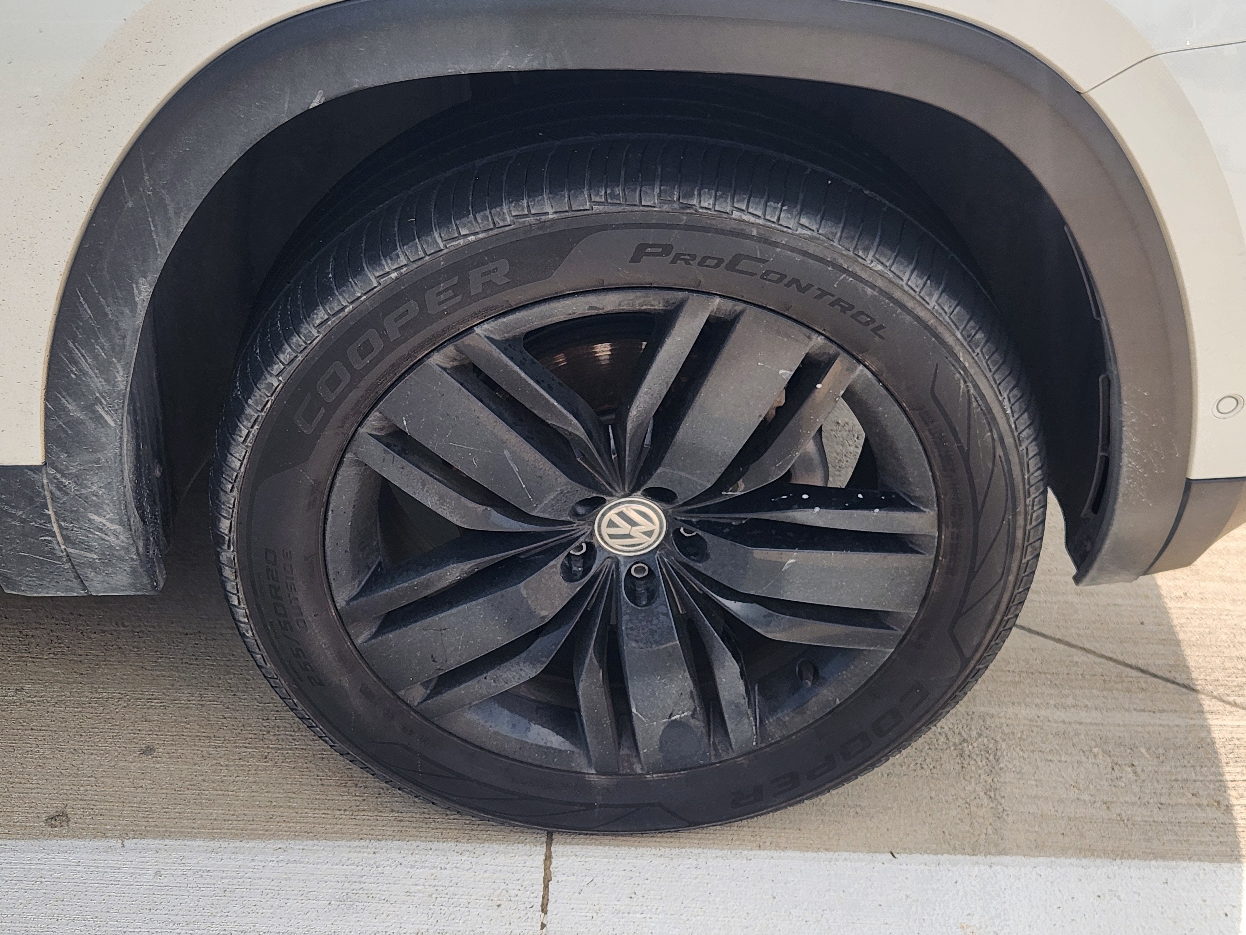2019 Volkswagen Atlas 3.6L V6 SEL Premium