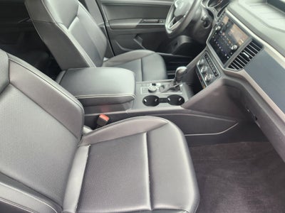 2021 Volkswagen Atlas 3.6L V6 SE w/Technology R-Line