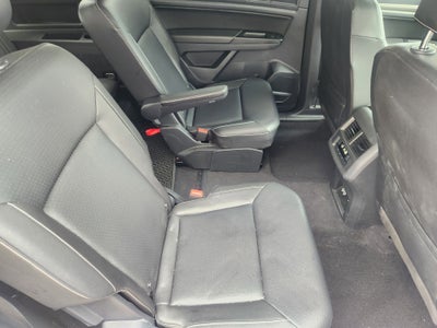 2021 Volkswagen Atlas 3.6L V6 SE w/Technology R-Line