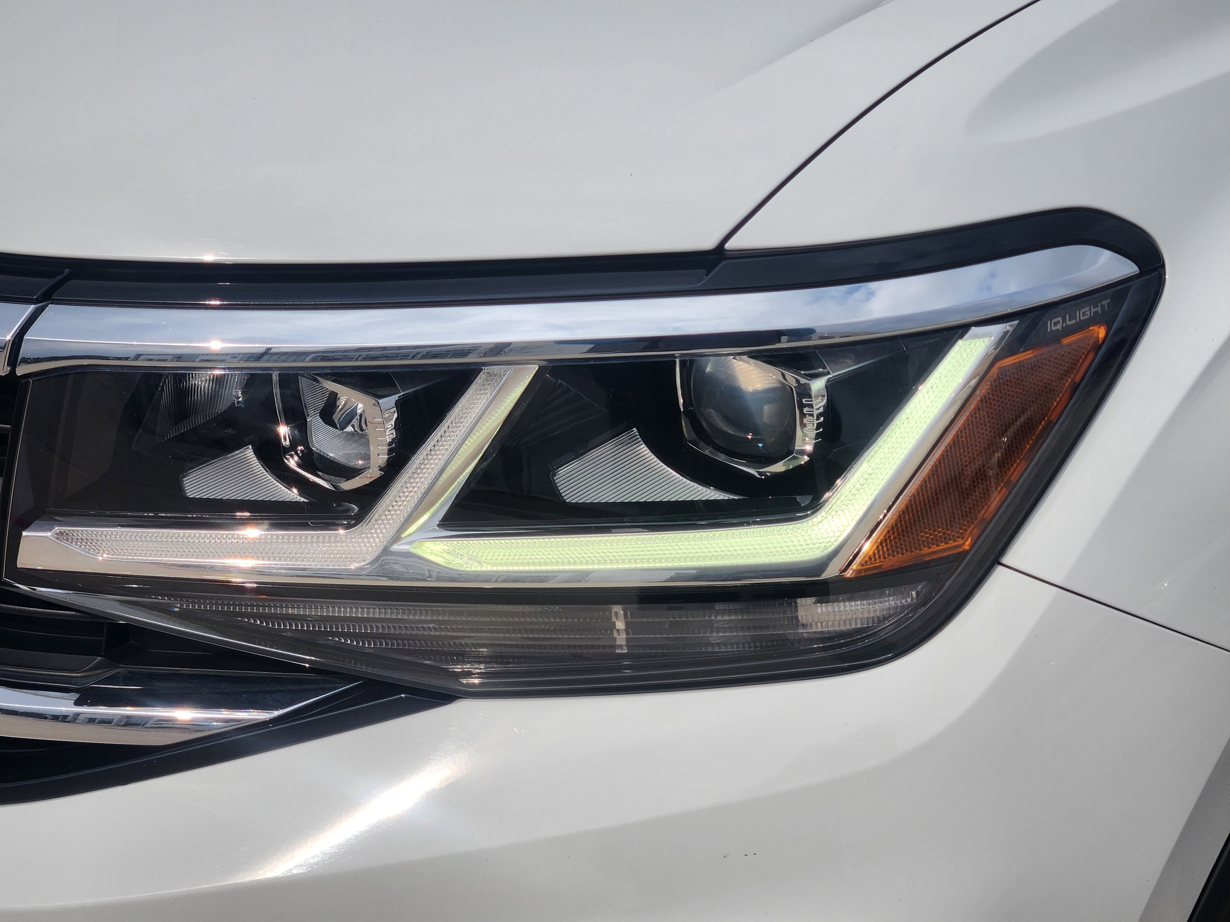 2021 Volkswagen Atlas 3.6L V6 SE w/Technology R-Line