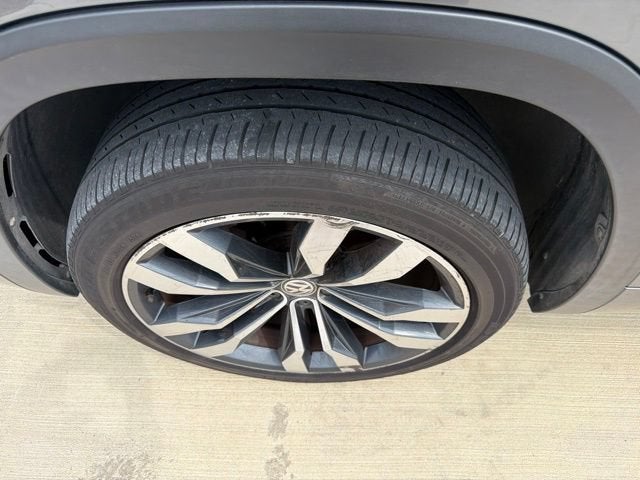 2019 Volkswagen Atlas 3.6L V6 SEL R-Line