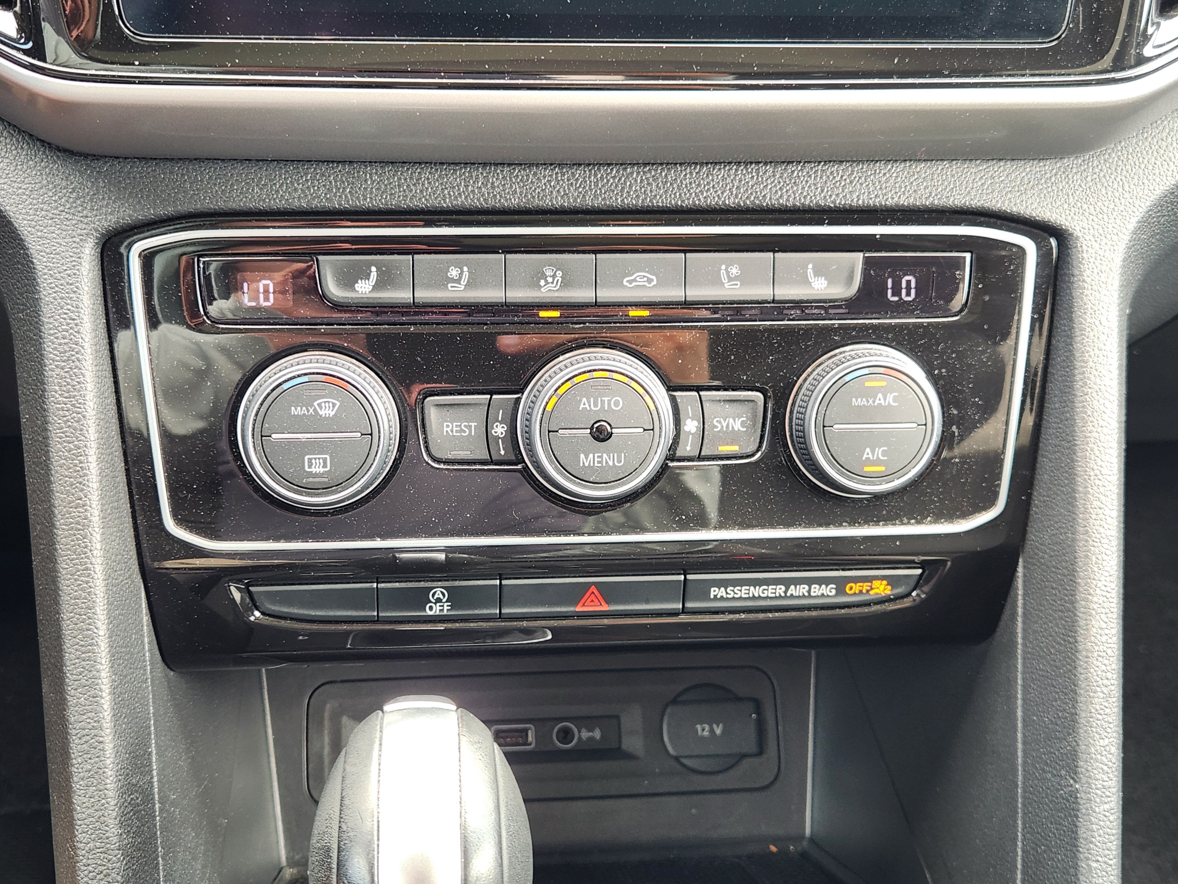2021 Volkswagen Atlas 3.6L V6 SEL Premium
