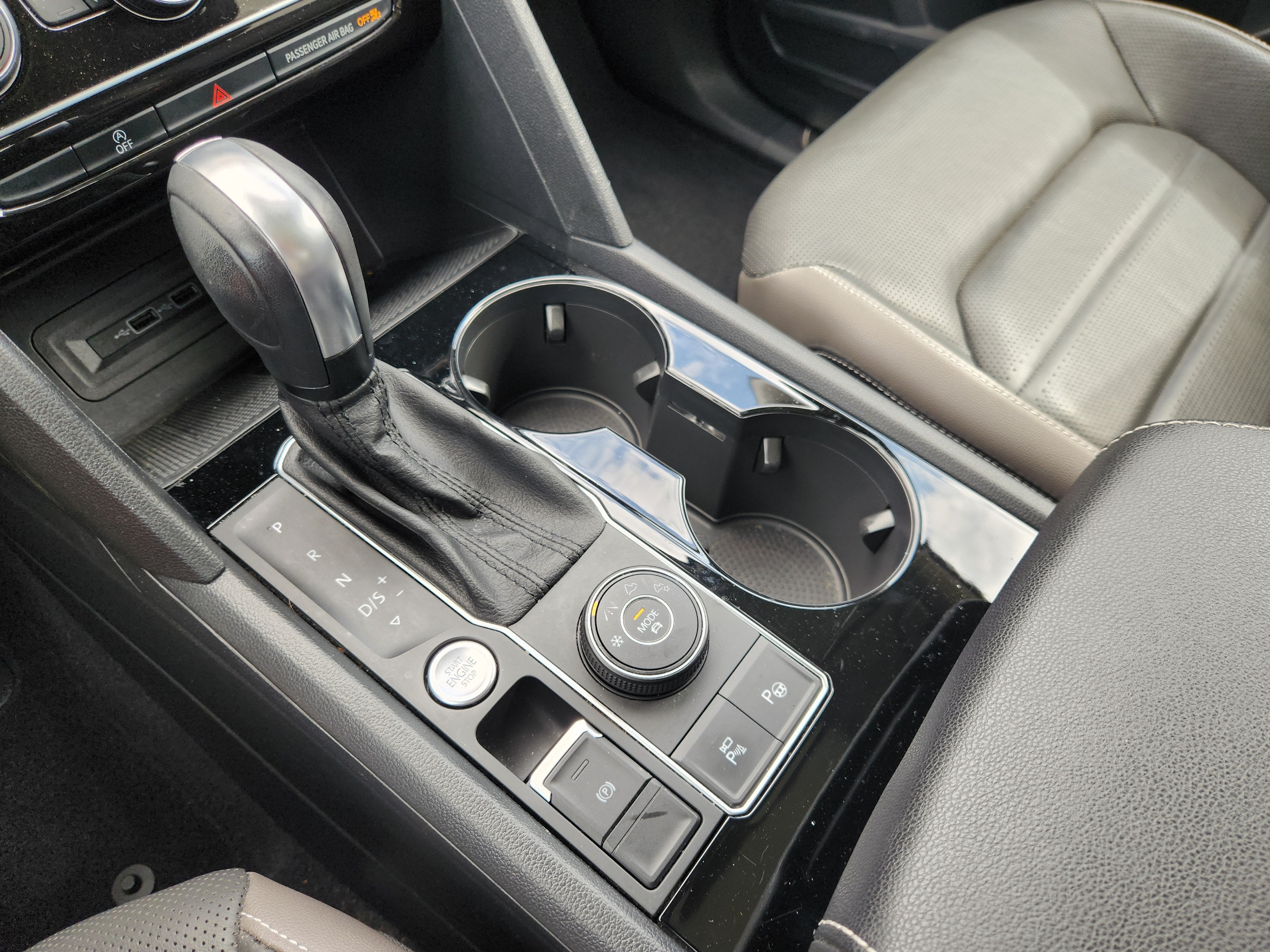 2021 Volkswagen Atlas 3.6L V6 SEL Premium