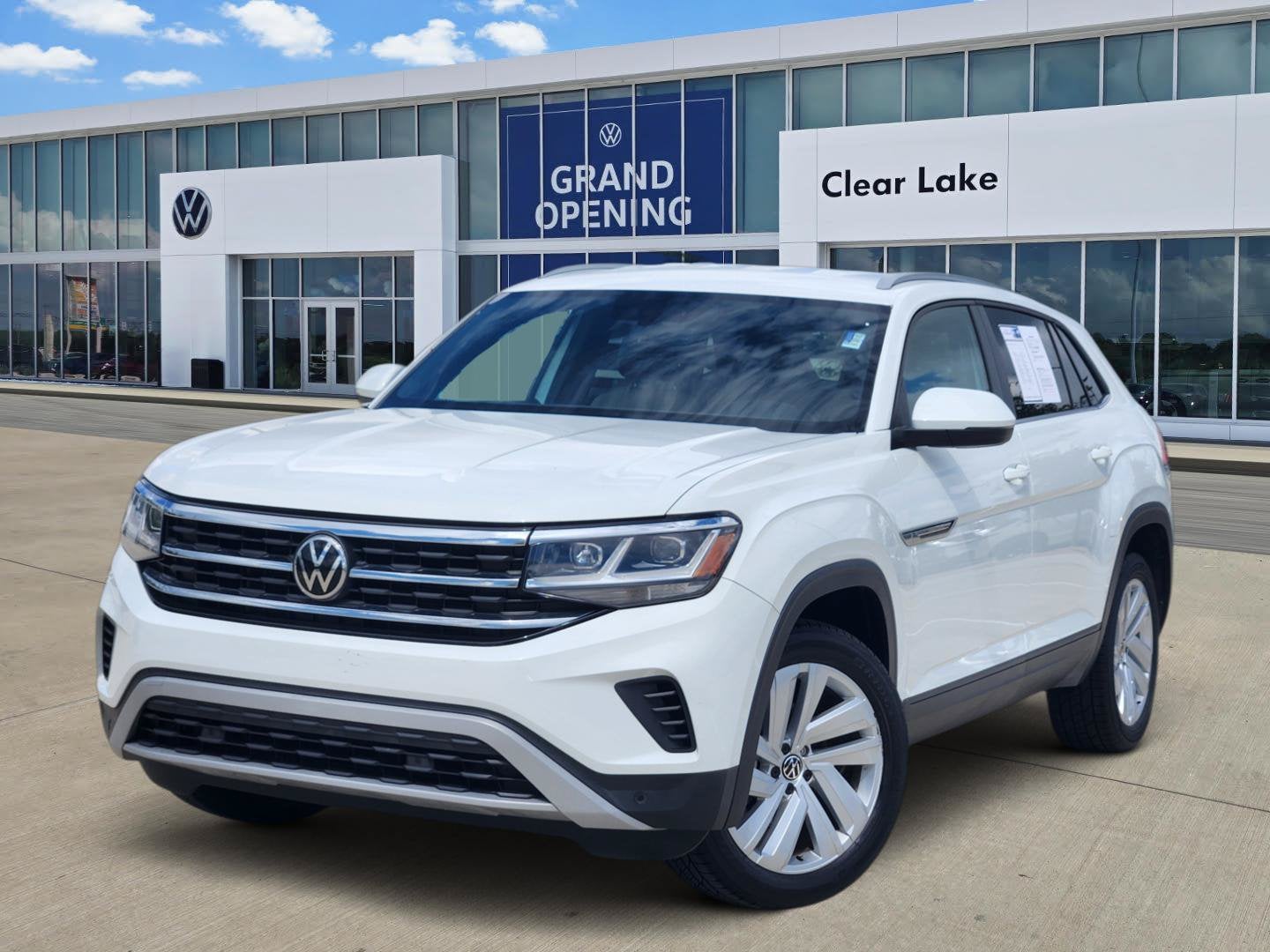 2022 Volkswagen Atlas Cross Sport 2.0T SE w/Technology