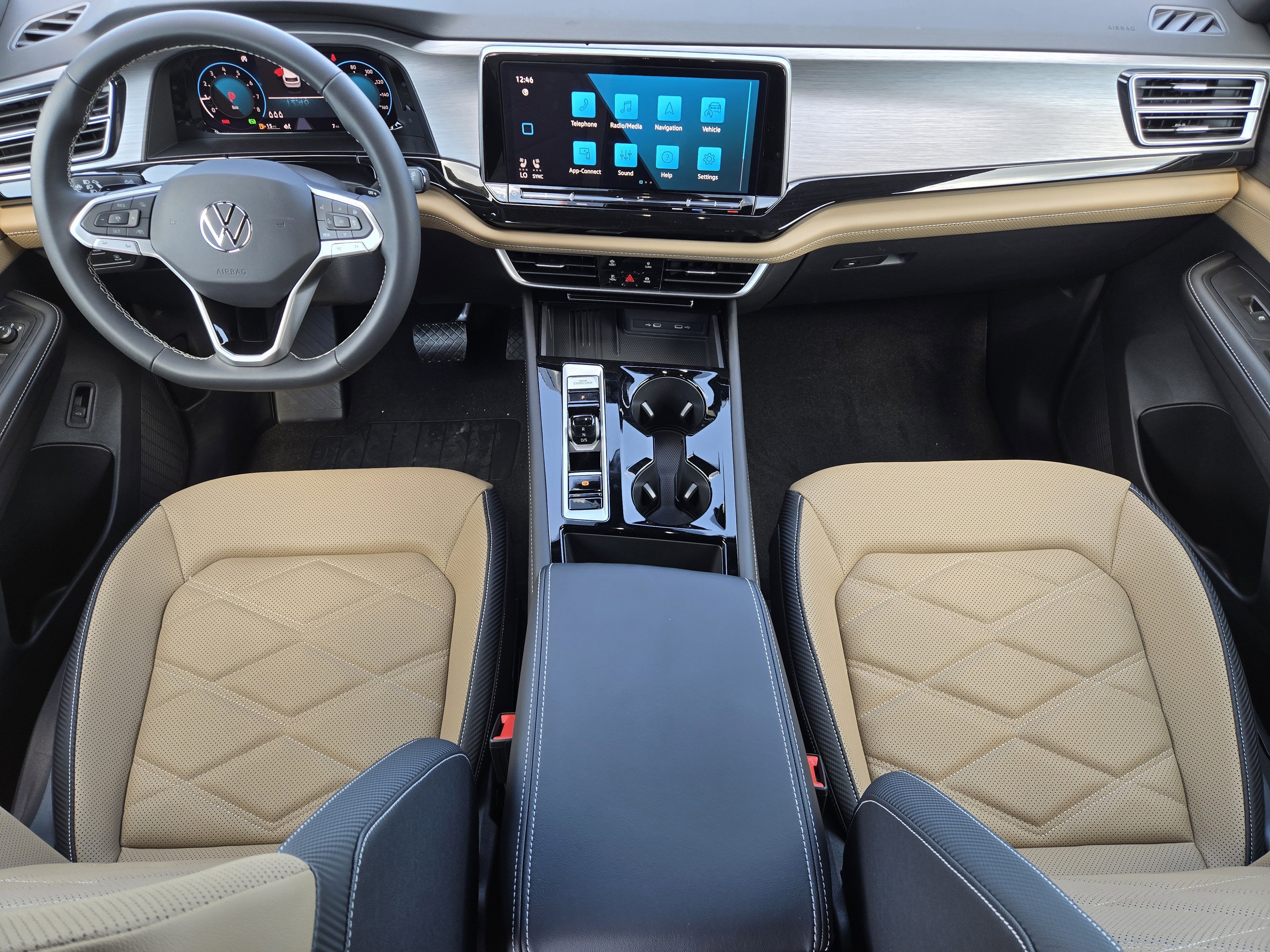 2026 Volkswagen Atlas Cross Sport 2.0T SE w/Technology