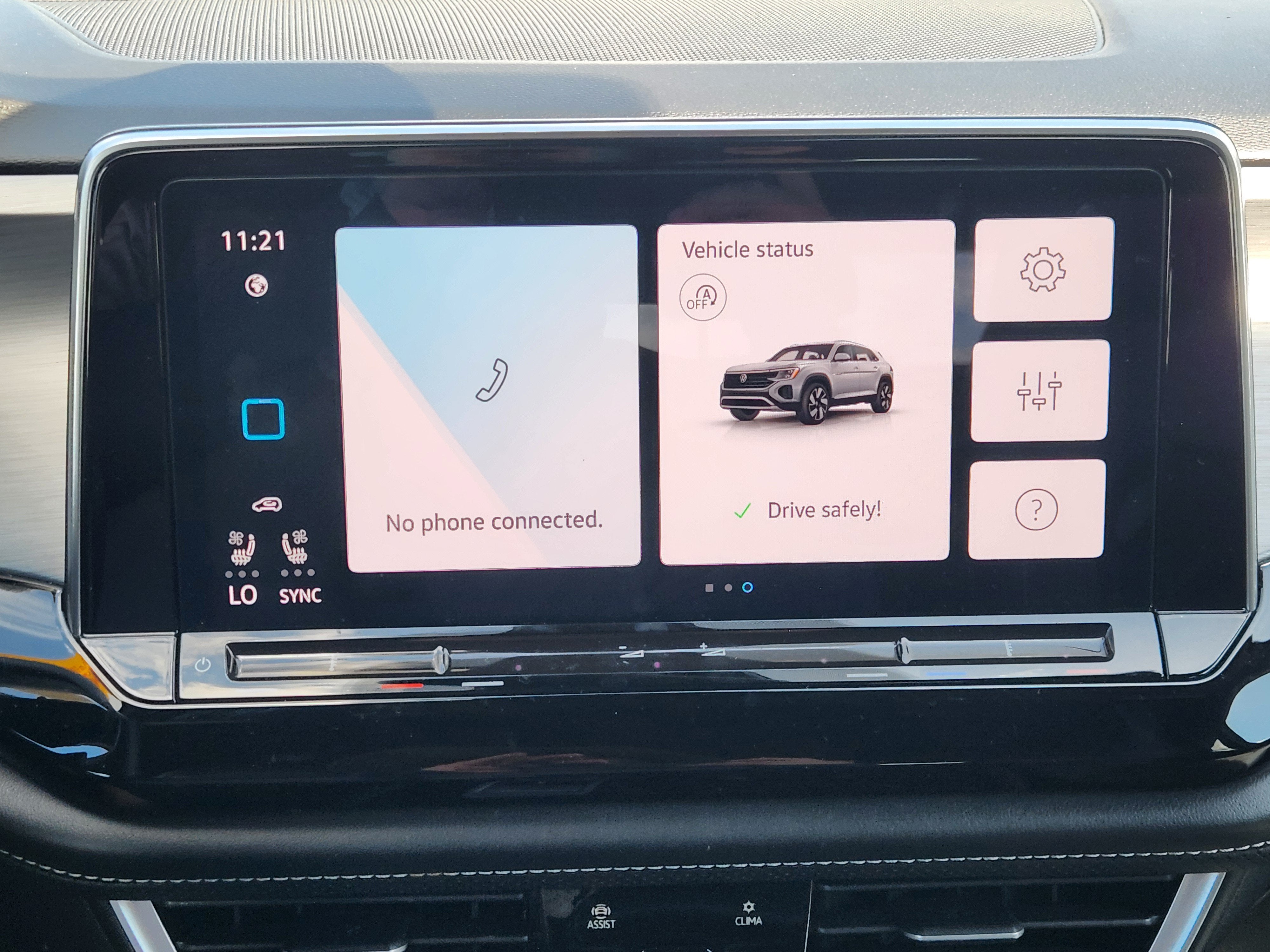 2024 Volkswagen Atlas Cross Sport 2.0T SE w/Technology