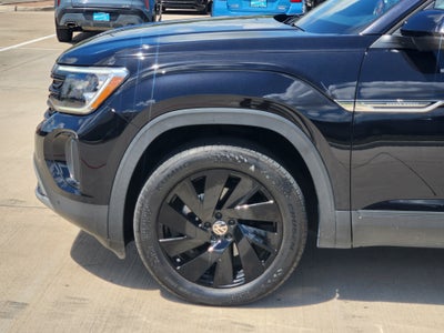 2024 Volkswagen Atlas Cross Sport 2.0T SE w/Technology
