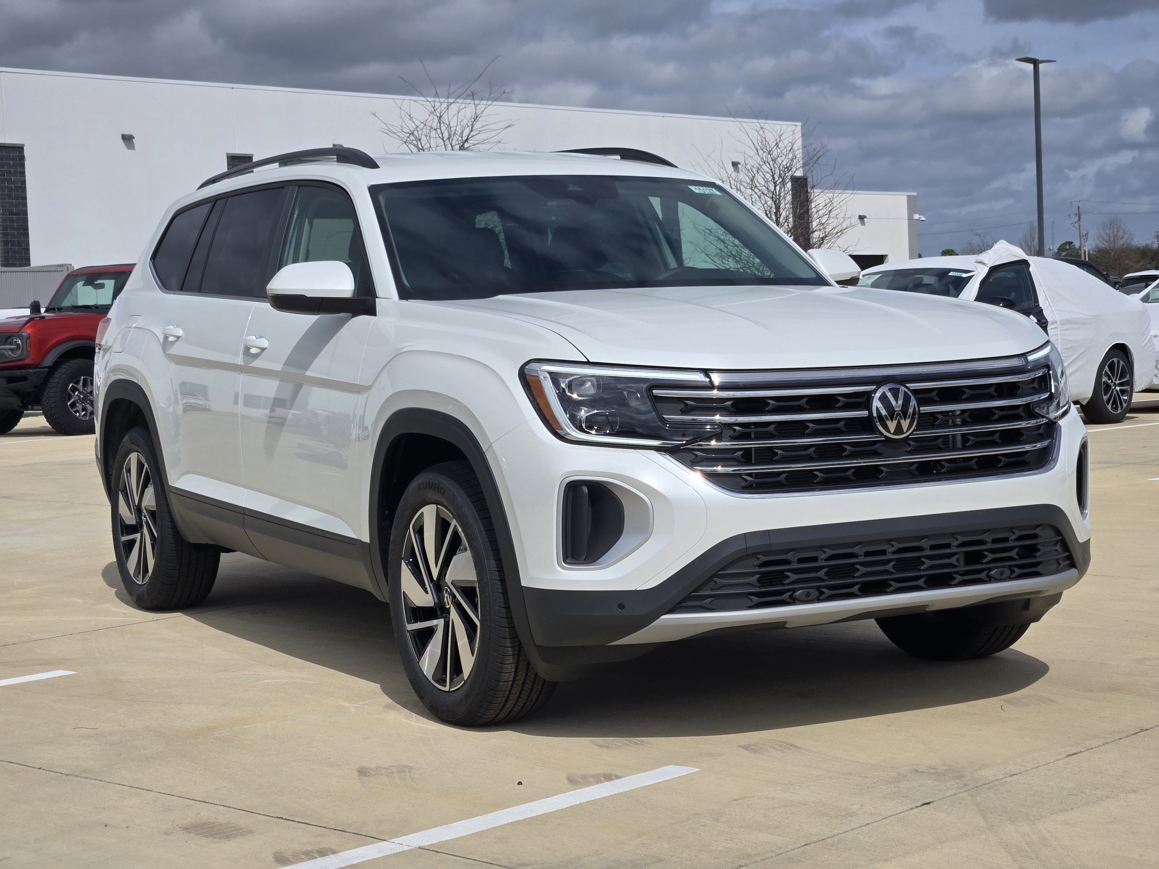 2026 Volkswagen Atlas 2.0T SE w/Technology