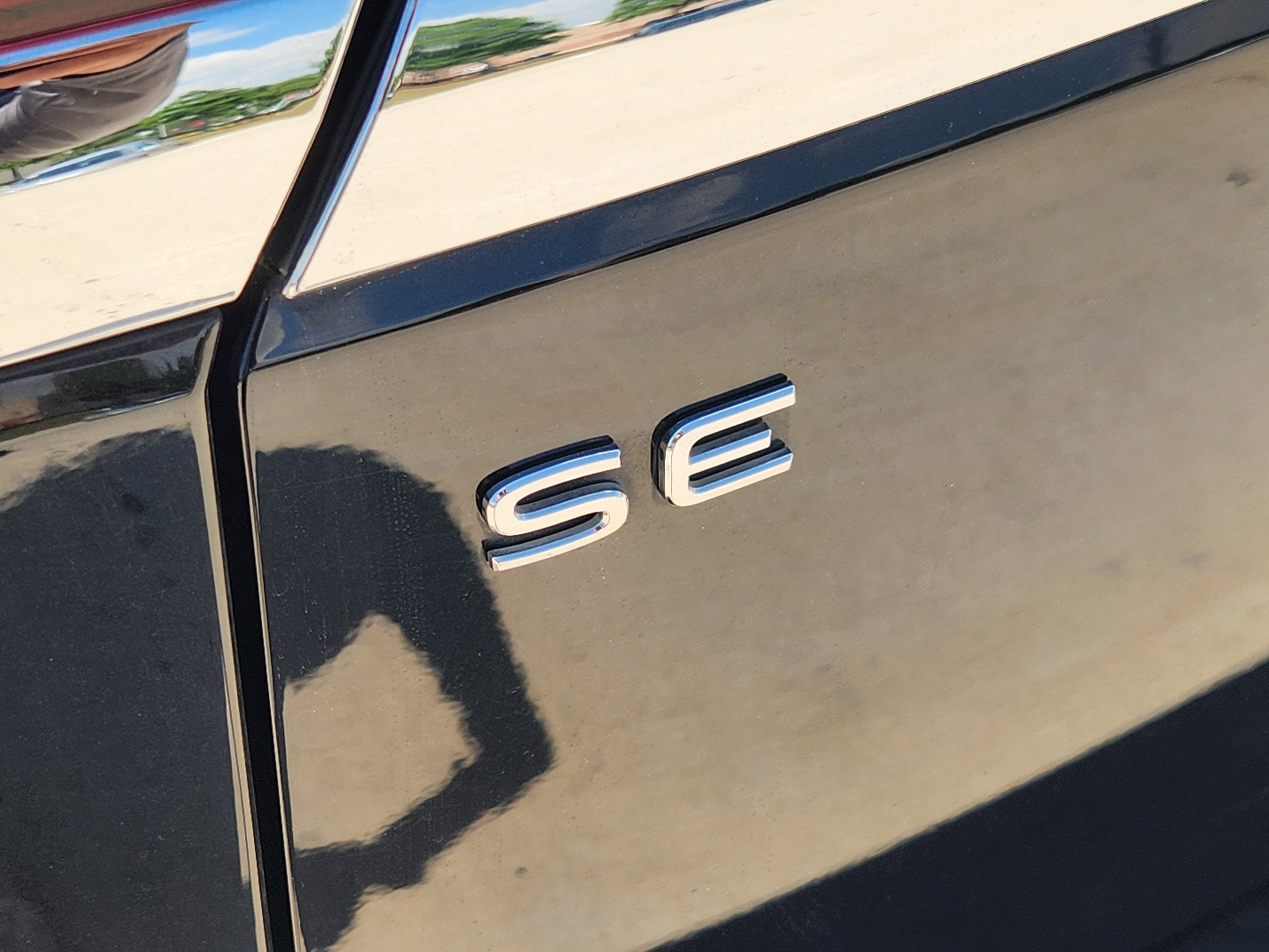 2023 Volkswagen Atlas 2.0T SE w/Technology