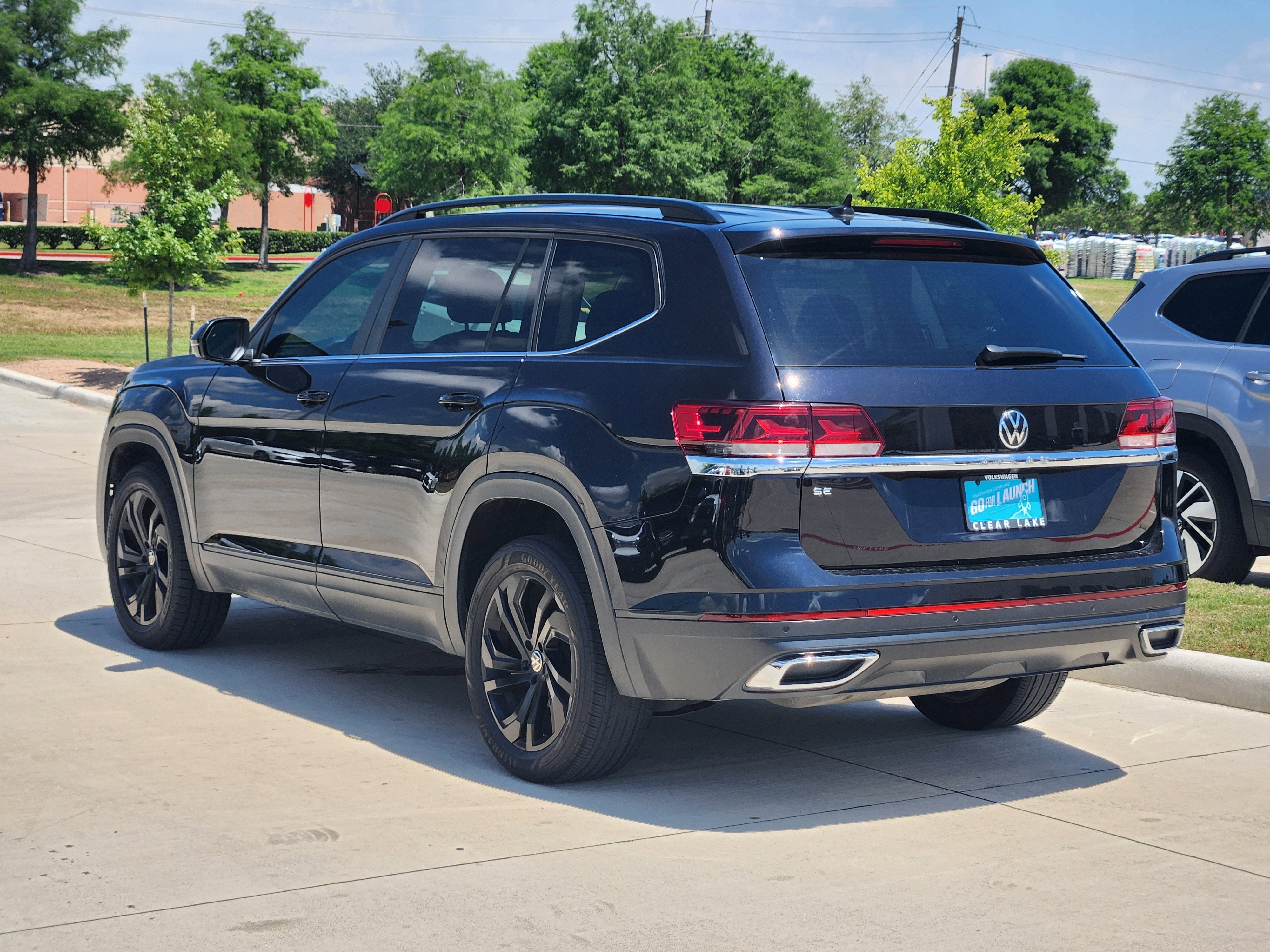 2023 Volkswagen Atlas 2.0T SE w/Technology