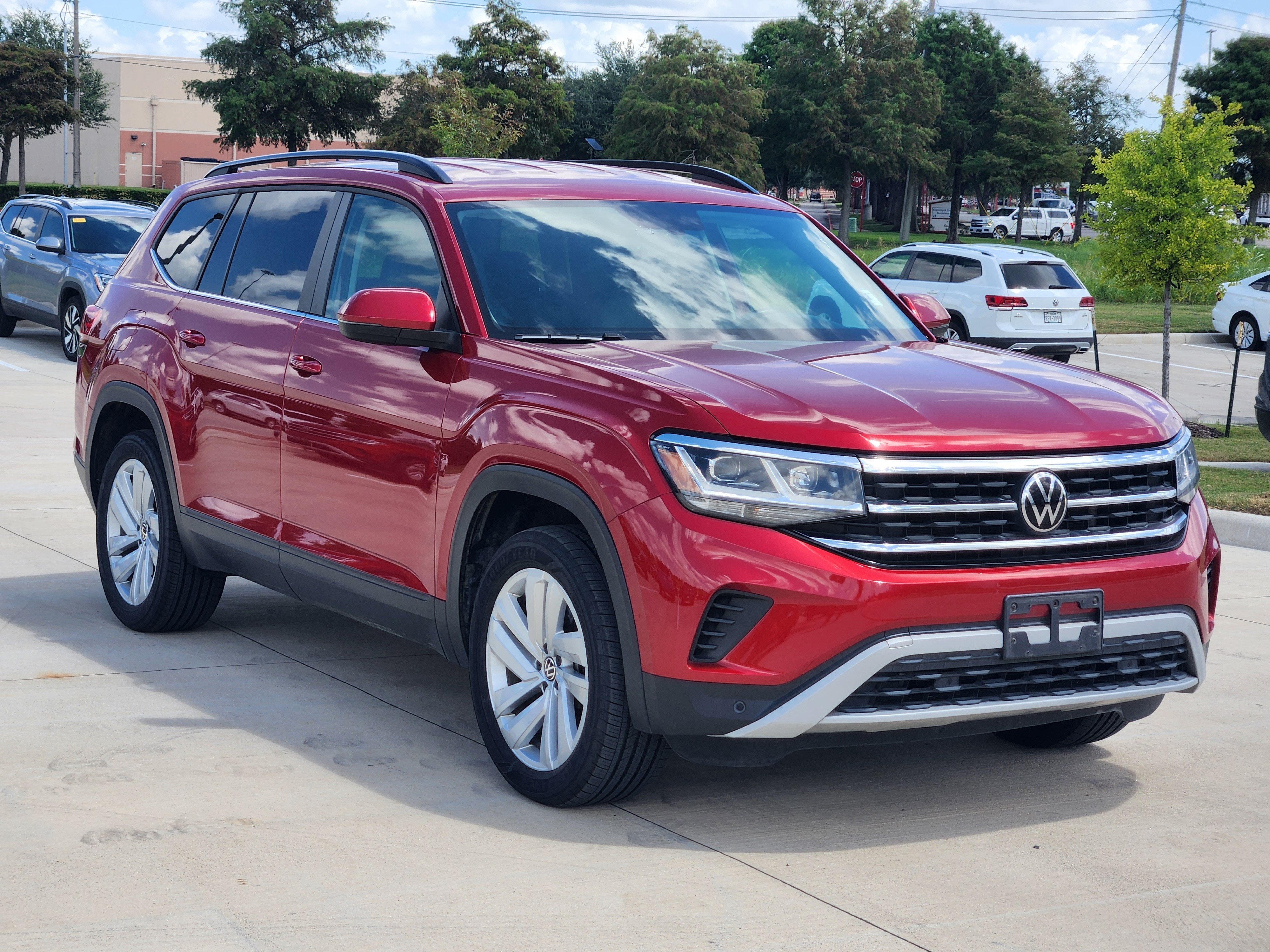 2023 Volkswagen Atlas 3.6L V6 SE w/Technology