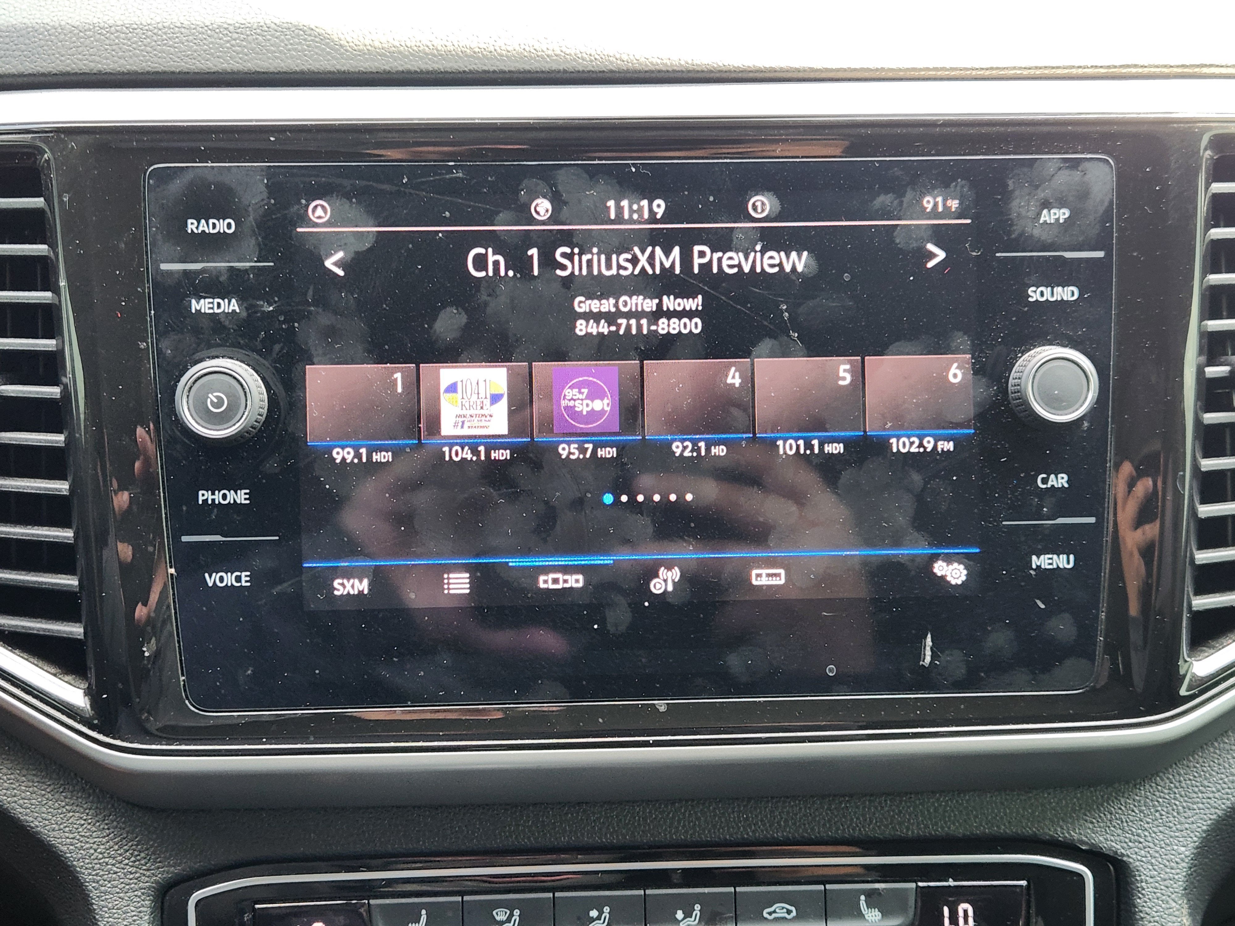2023 Volkswagen Atlas 3.6L V6 SE w/Technology