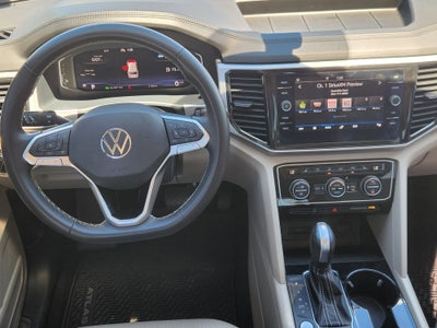 2022 Volkswagen Atlas 3.6L V6 SE w/Technology