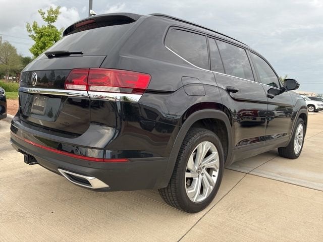2022 Volkswagen Atlas 3.6L V6 SE w/Technology