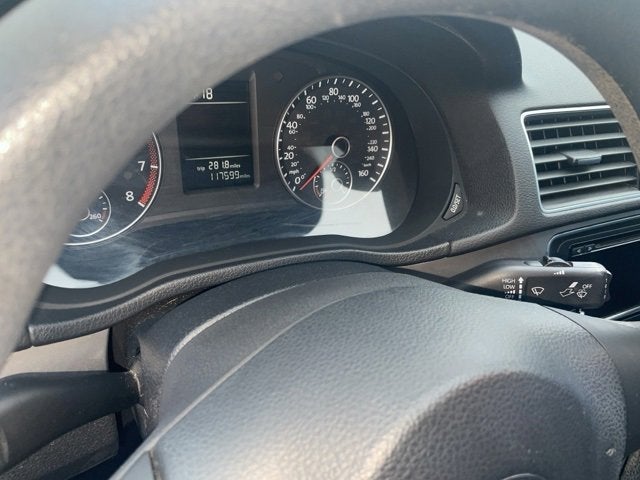 2014 Volkswagen Passat 2.5L Wolfsburg Edition