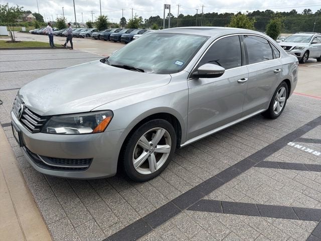 2012 Volkswagen Passat 2.5 SE