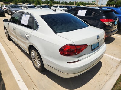 2016 Volkswagen Passat 1.8T SE