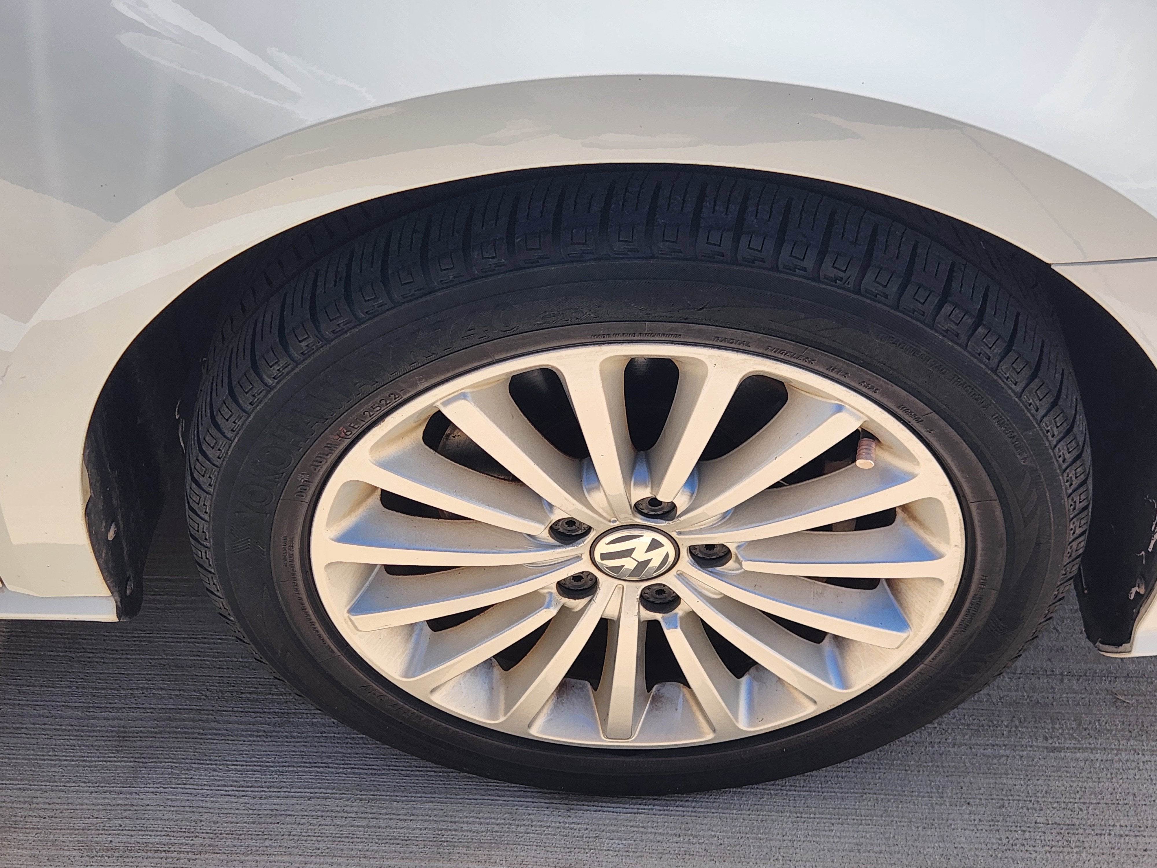 2016 Volkswagen Passat 1.8T SE