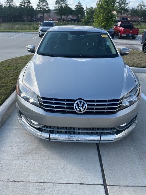 2013 Volkswagen Passat TDI SEL Premium