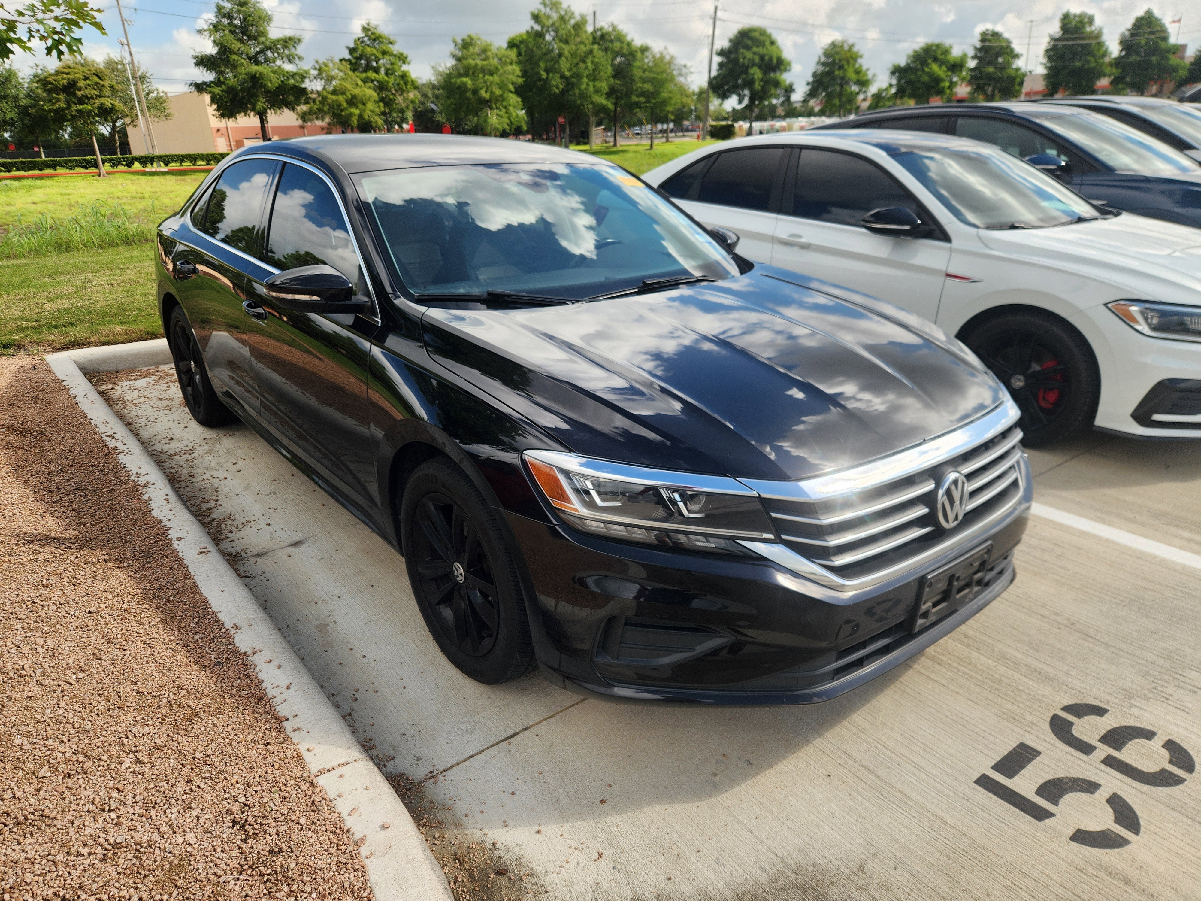 2020 Volkswagen Passat 2.0T SE
