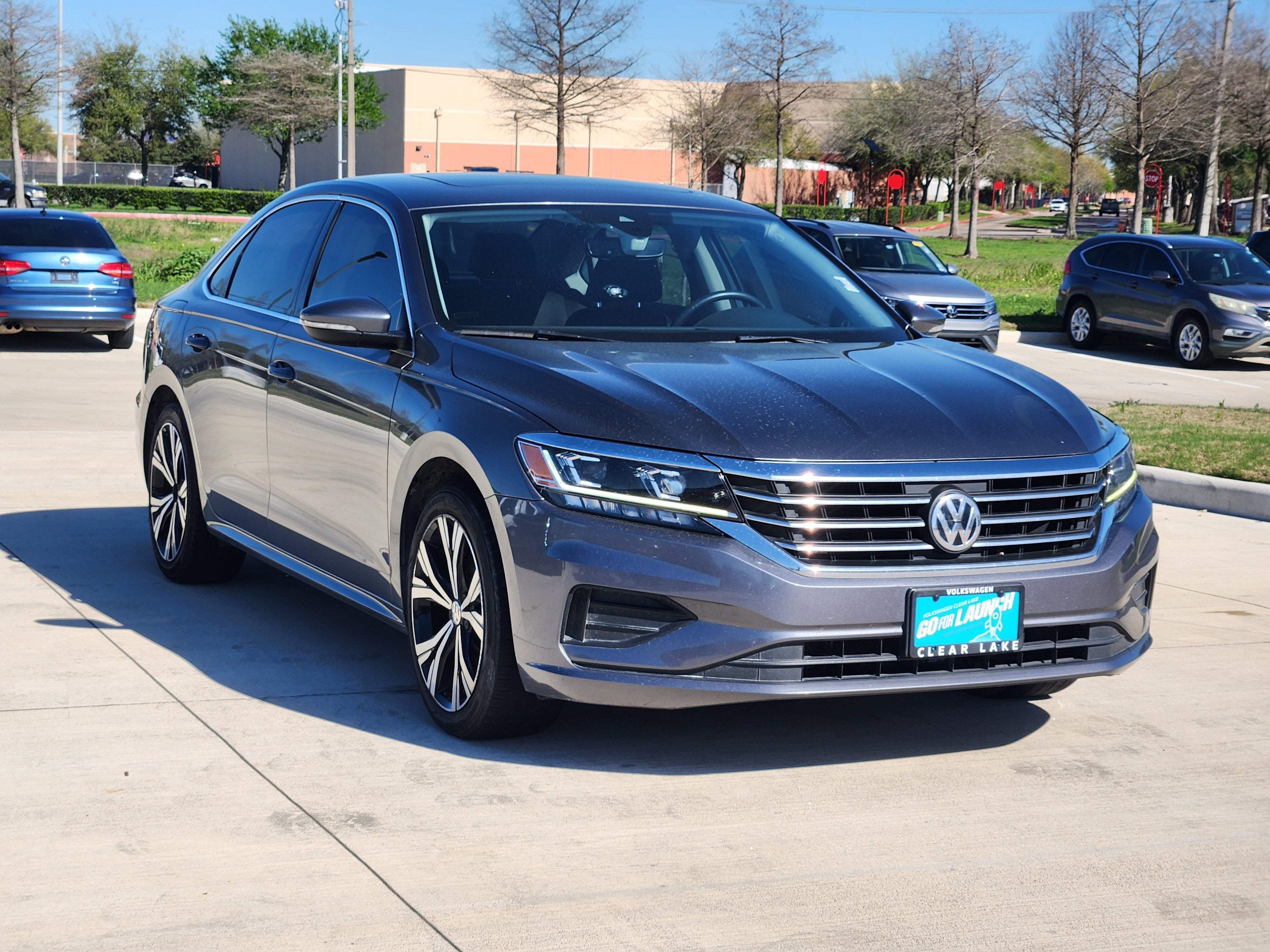 2022 Volkswagen Passat 2.0T SE