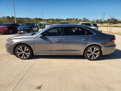 2022 Volkswagen Passat 2.0T SE