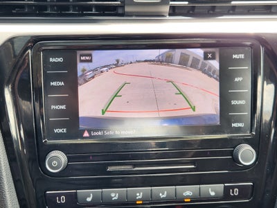 2022 Volkswagen Passat 2.0T SE