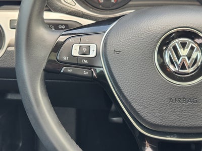 2022 Volkswagen Passat 2.0T SE