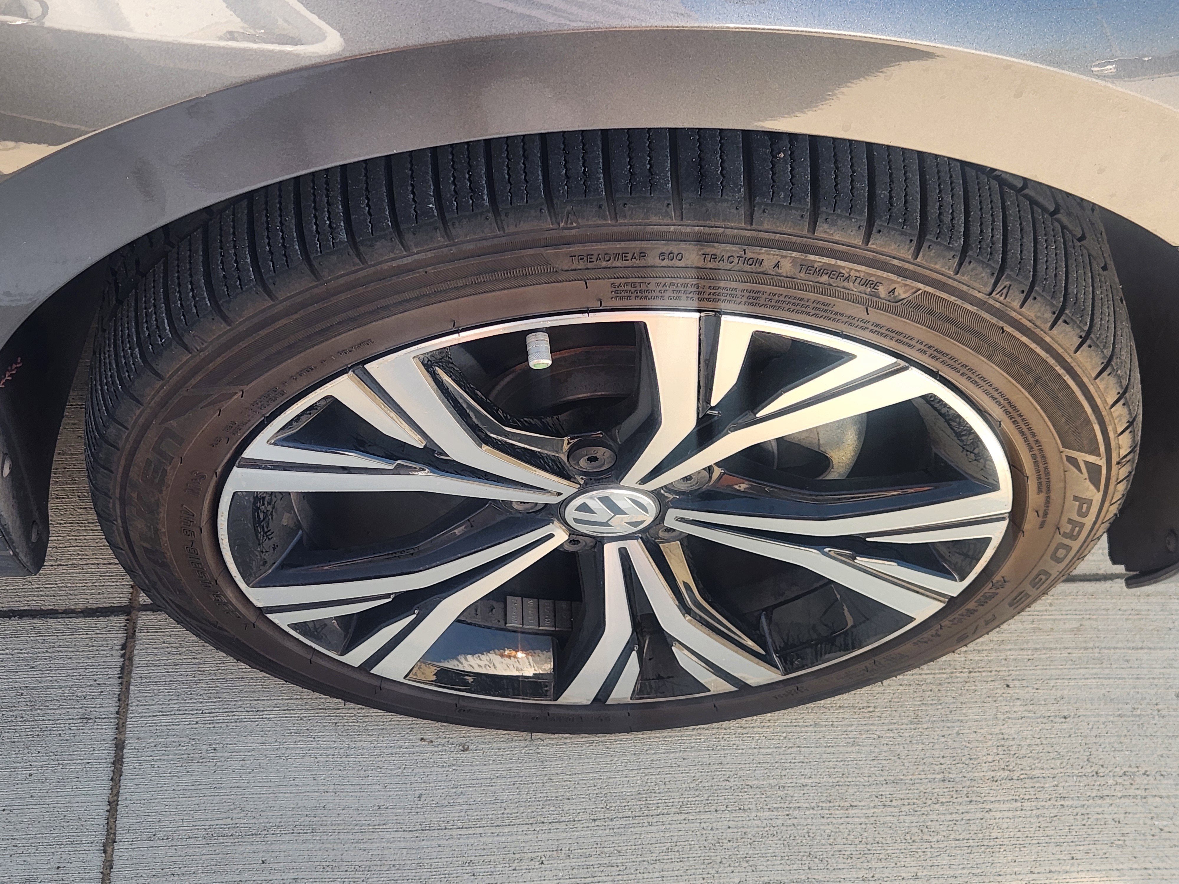 2022 Volkswagen Passat 2.0T SE