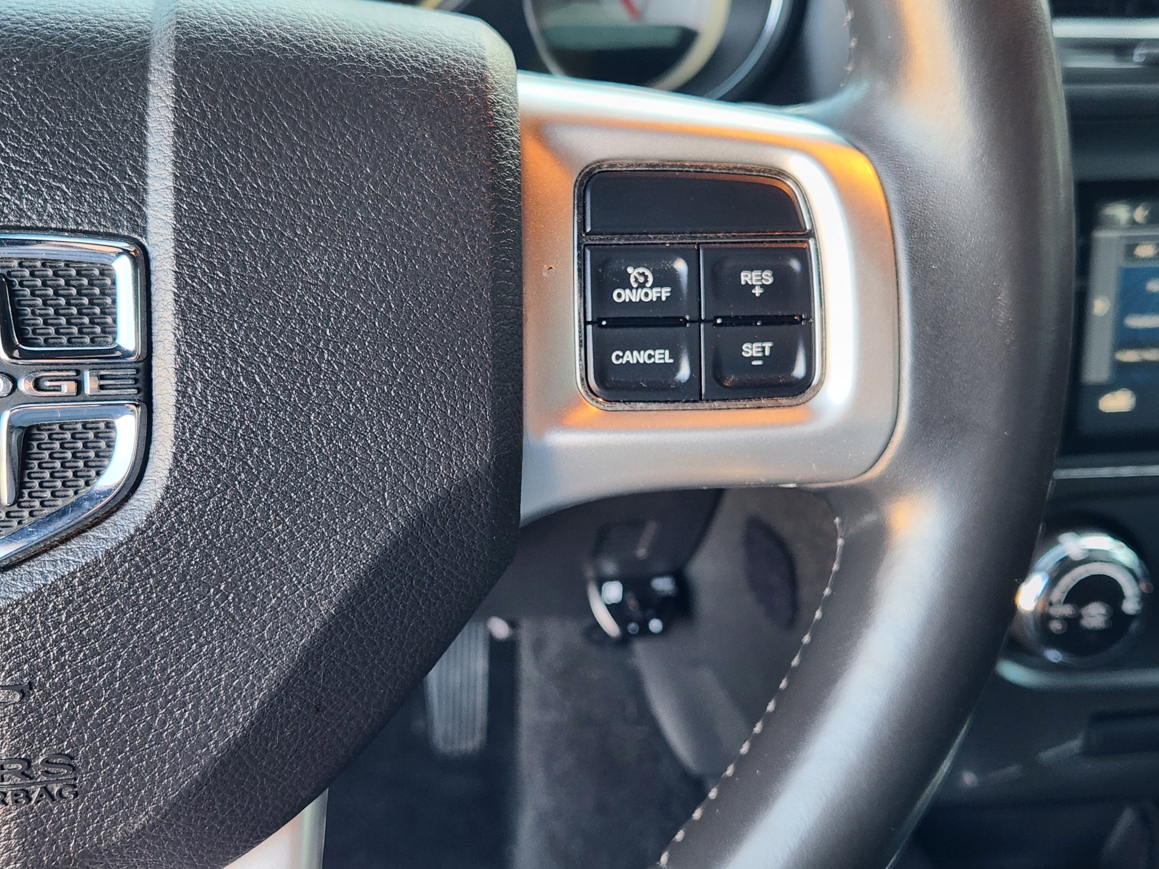 2013 Dodge Challenger SXT