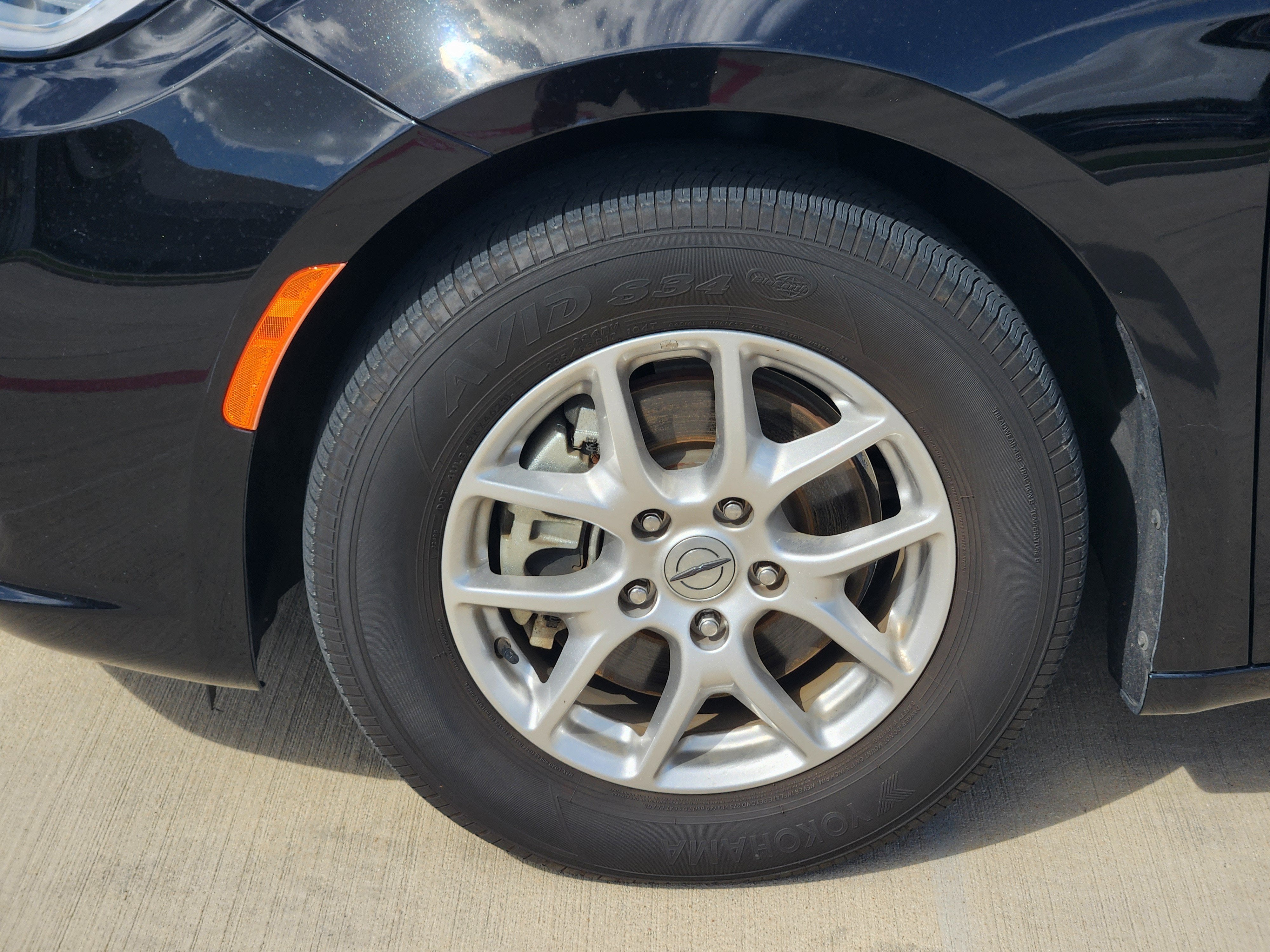 2024 Chrysler Pacifica Touring L