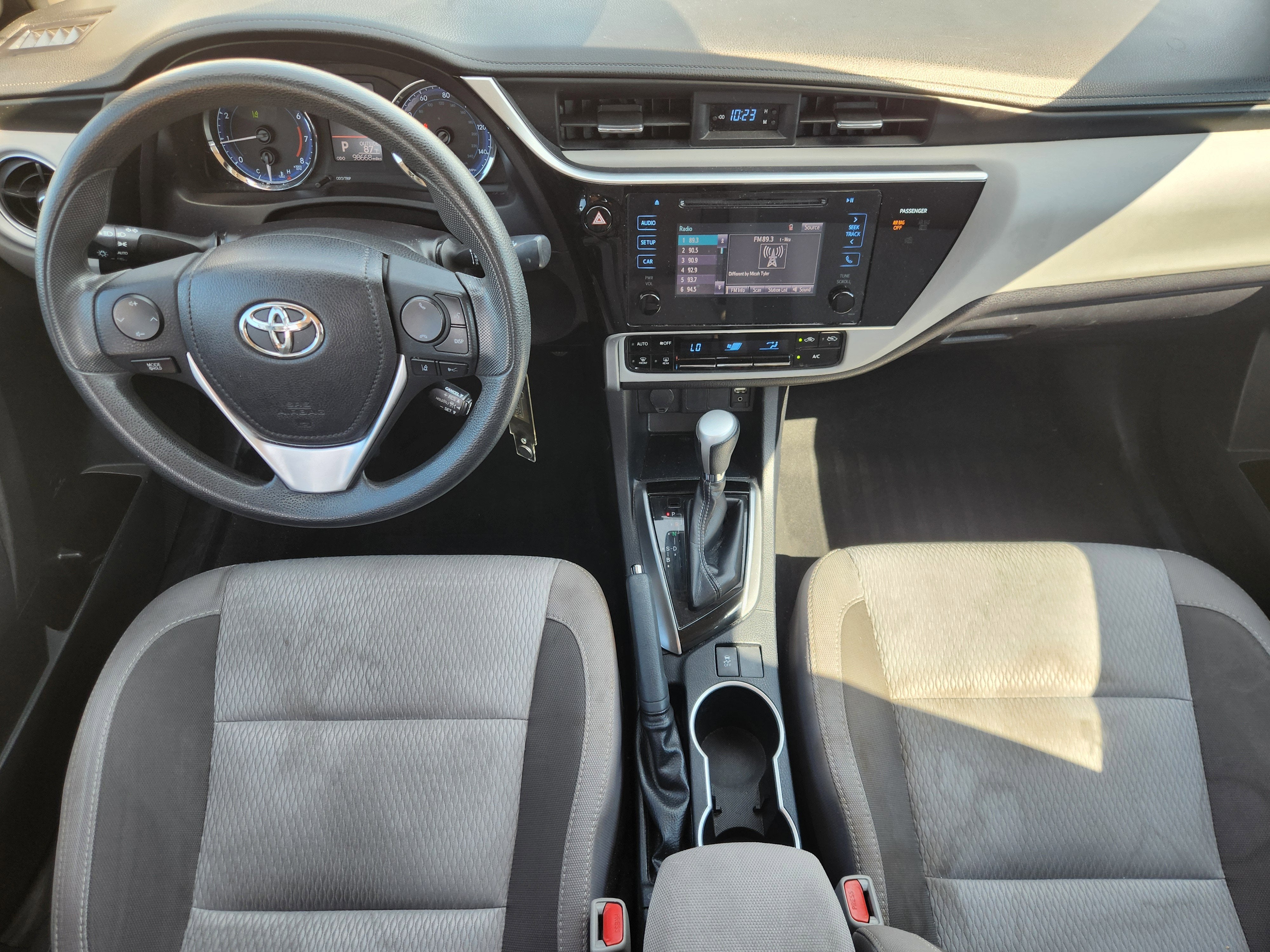 2017 Toyota Corolla LE