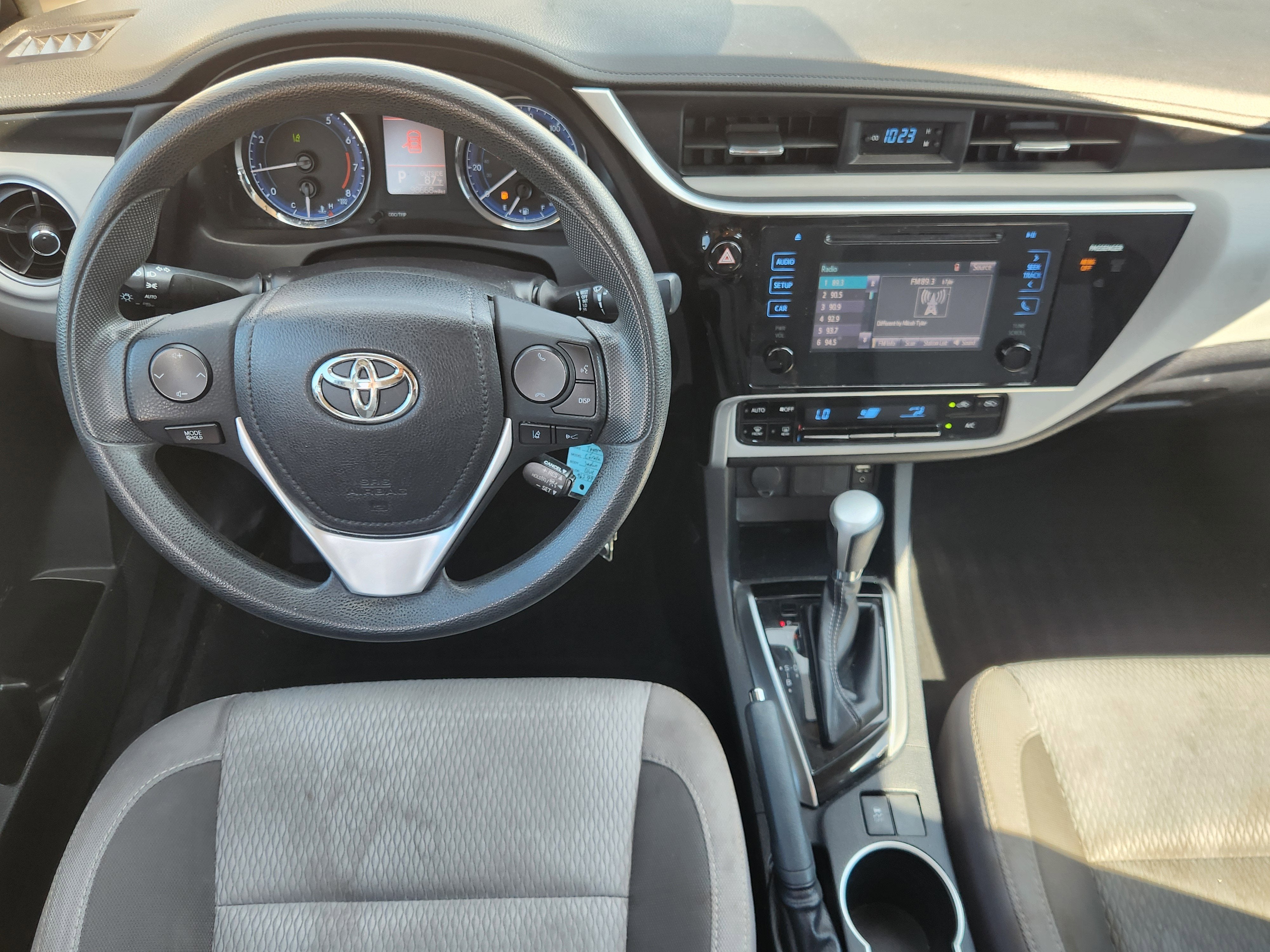 2017 Toyota Corolla LE