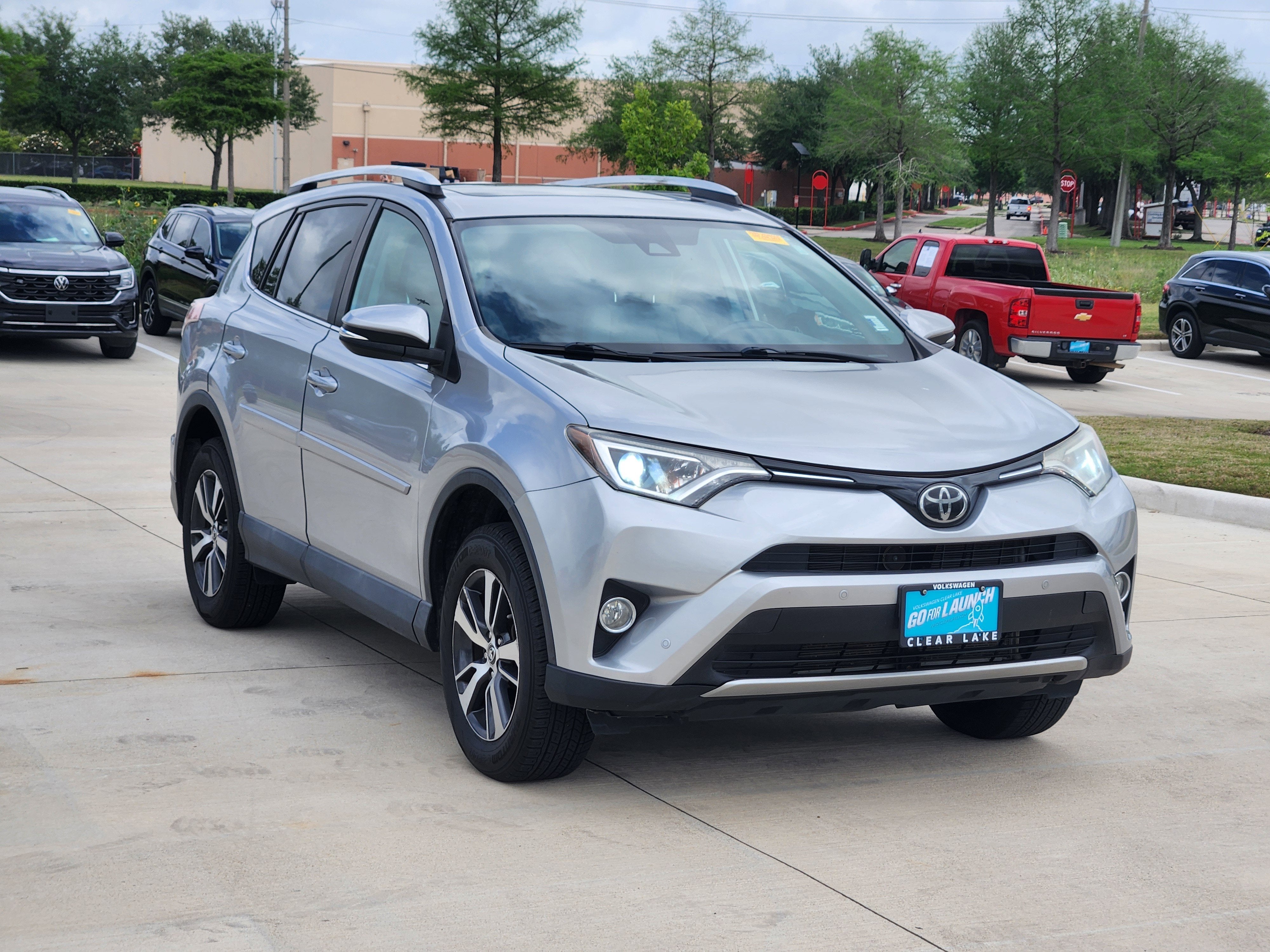 2016 Toyota RAV4 XLE